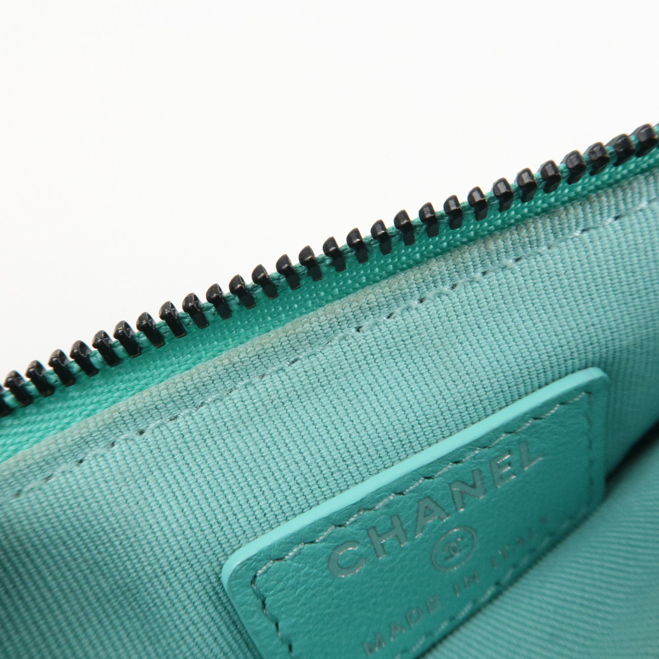 CHANEL Matelasse Caviarskin Classic Mini Pouch Blue A82365 Used