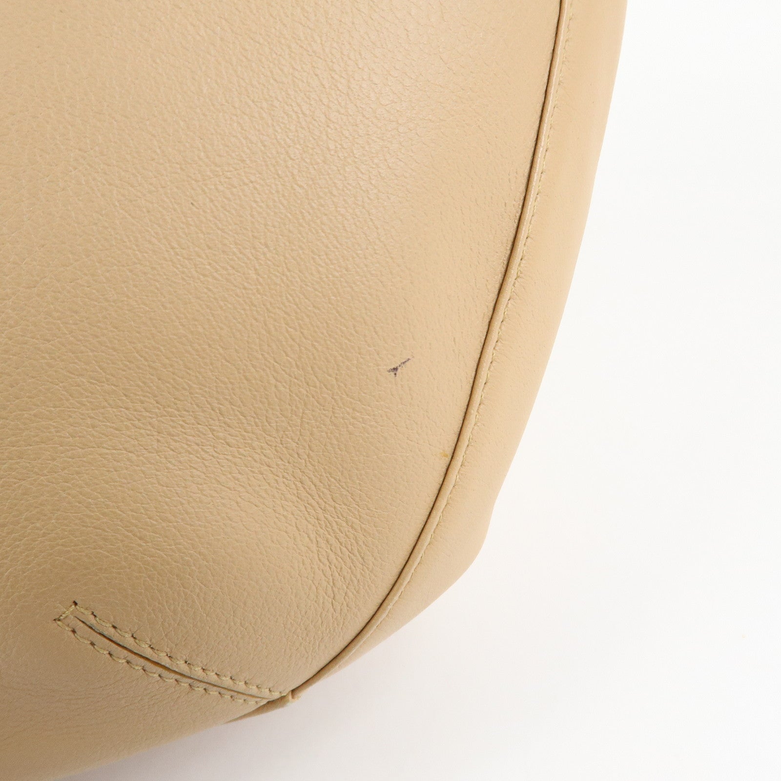 Cartier Trinity Leather Shoulder Bag Hand Bag Beige