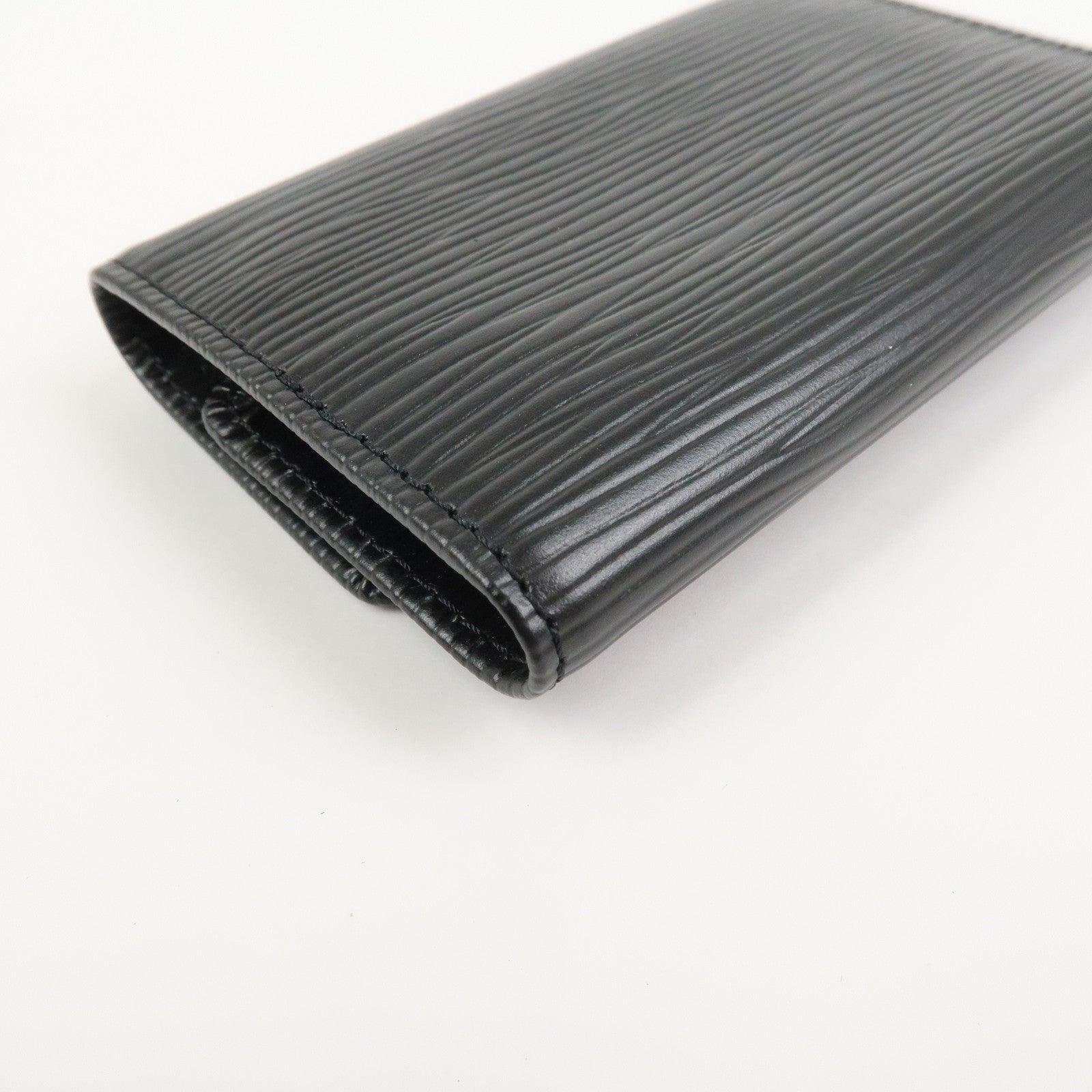 Louis Vuitton Epi Multiclés 6 Key Case Key Holder Noir Black M63812