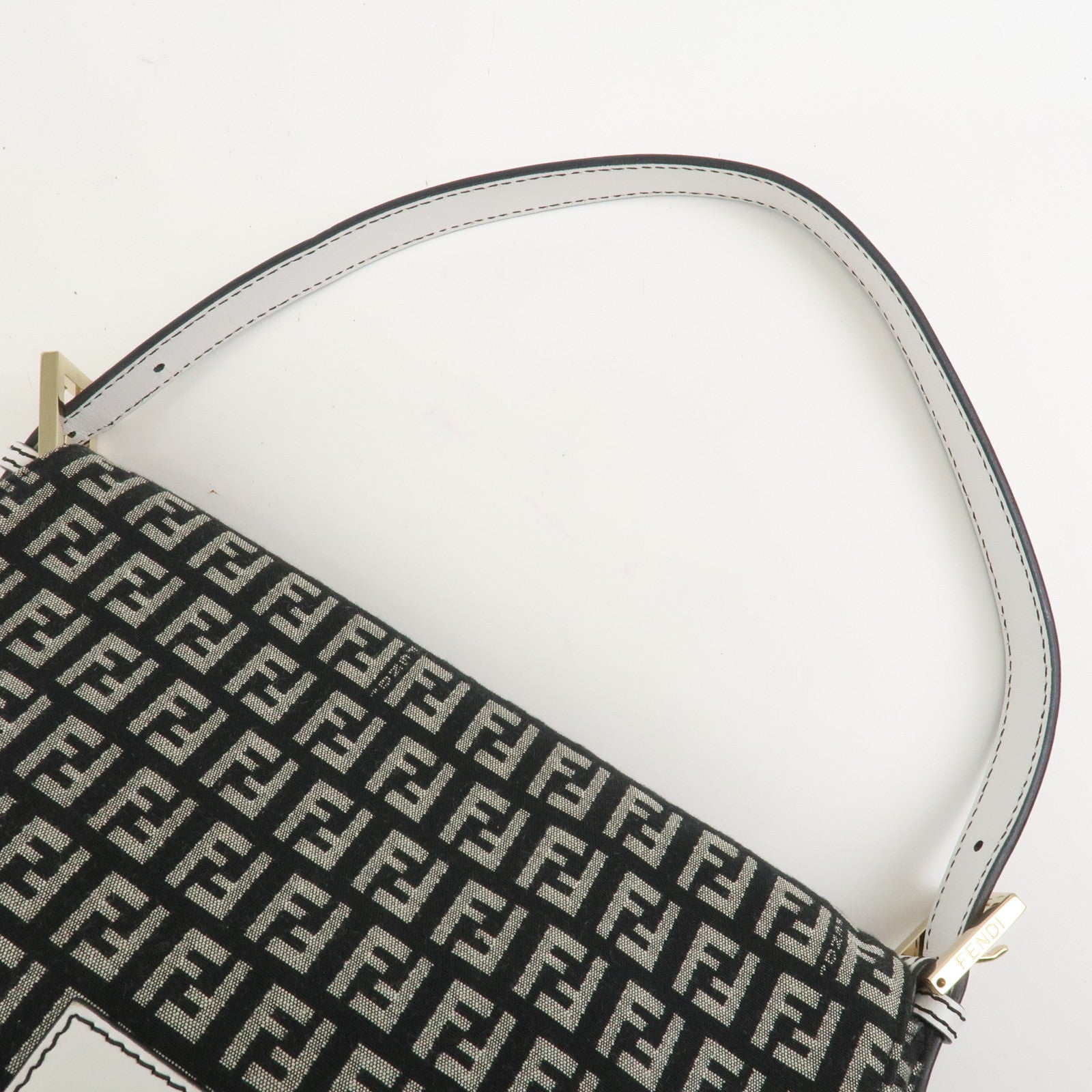 FENDI Mamma Baguette Zucchino Leather Canvas Shoulder Bag 8BR001