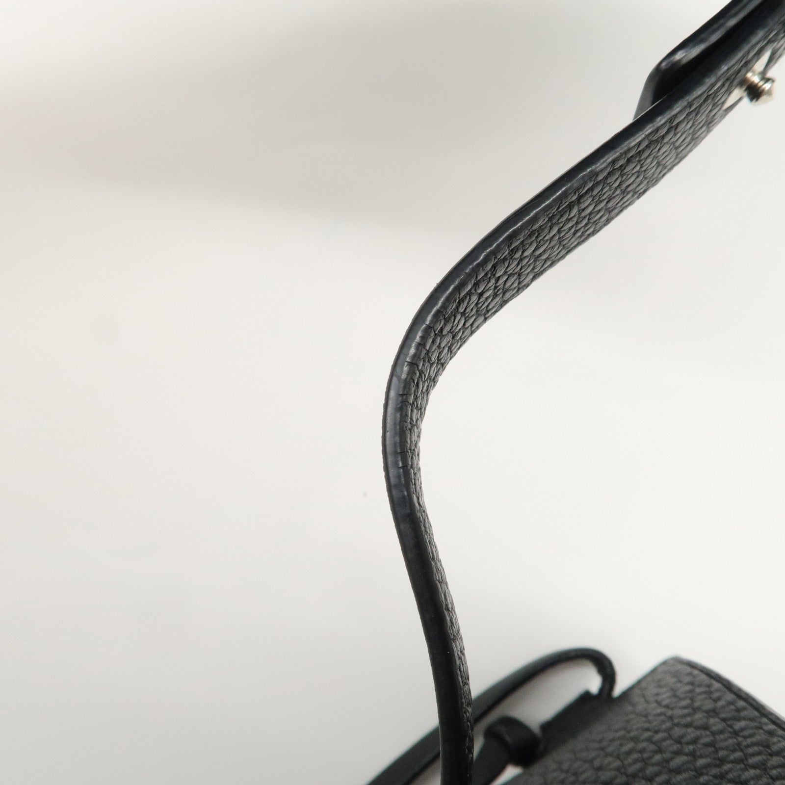 LOEWE Anagram Logo Calf Leather Shoulder Bag Crossbody Bag Black