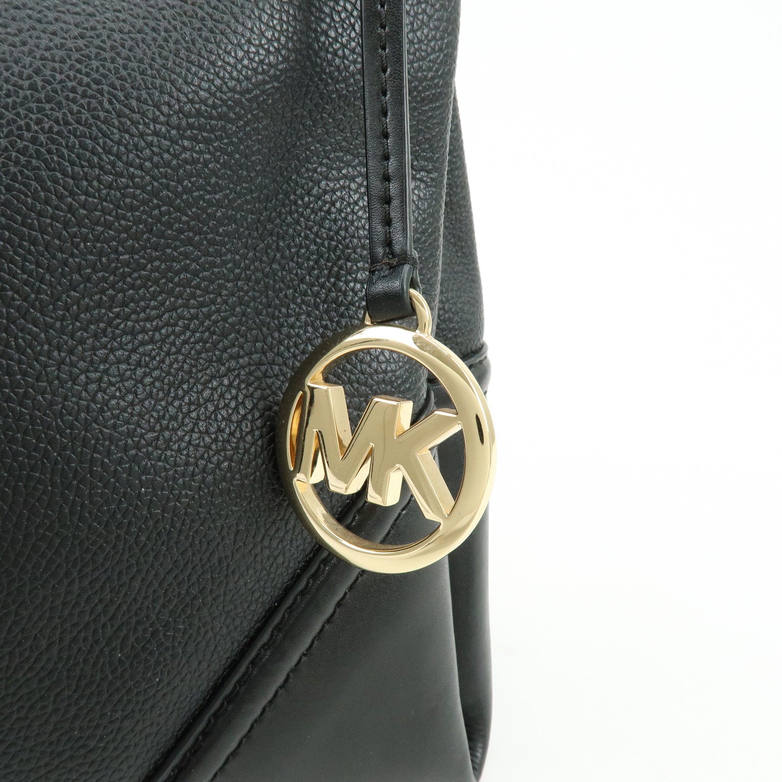 MICHAEL KORS Nicole Leather Shoulder Bag Tote Bag Black