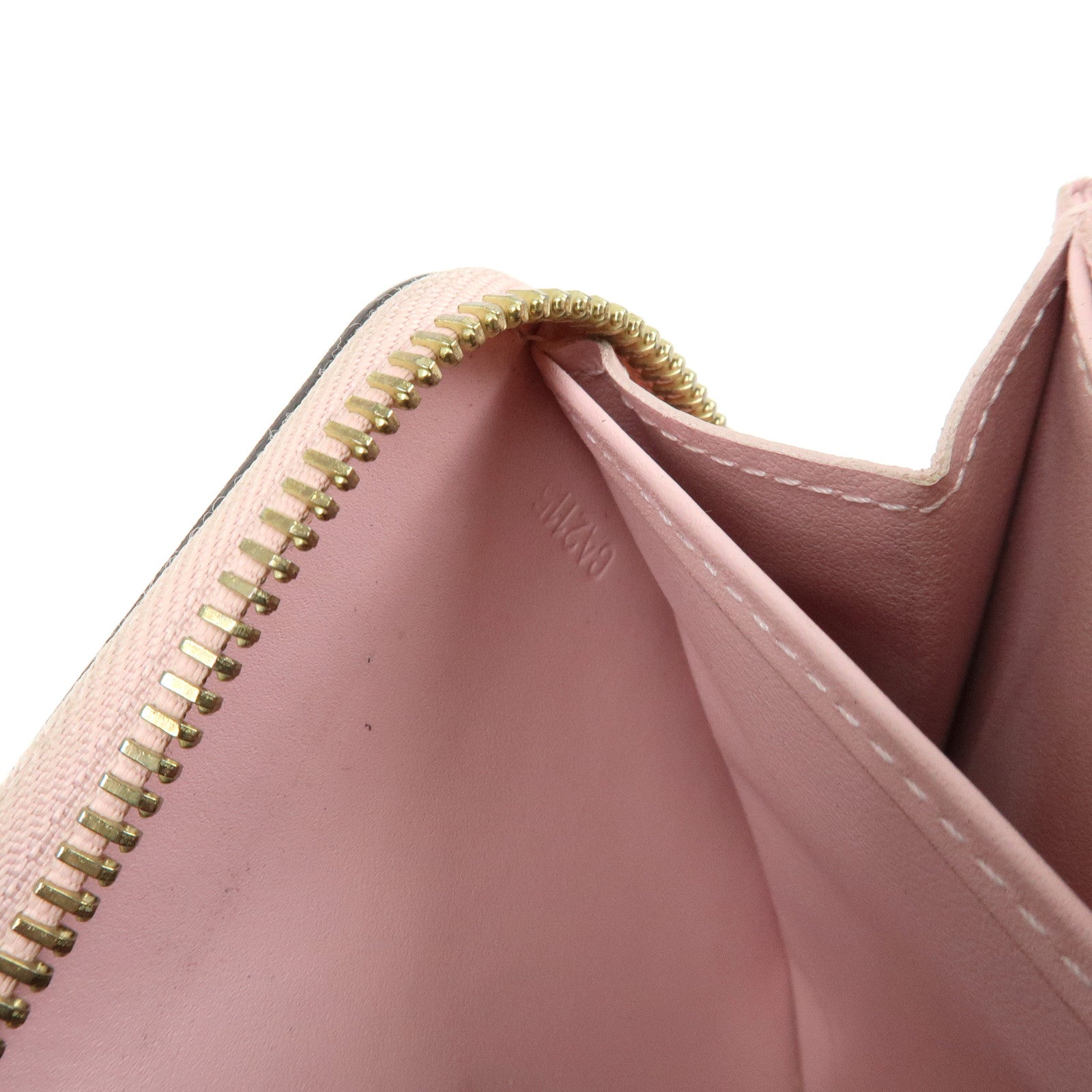 Louis Vuitton Monogram Vernis Zippy Wallet Rose Ballerine M61226
