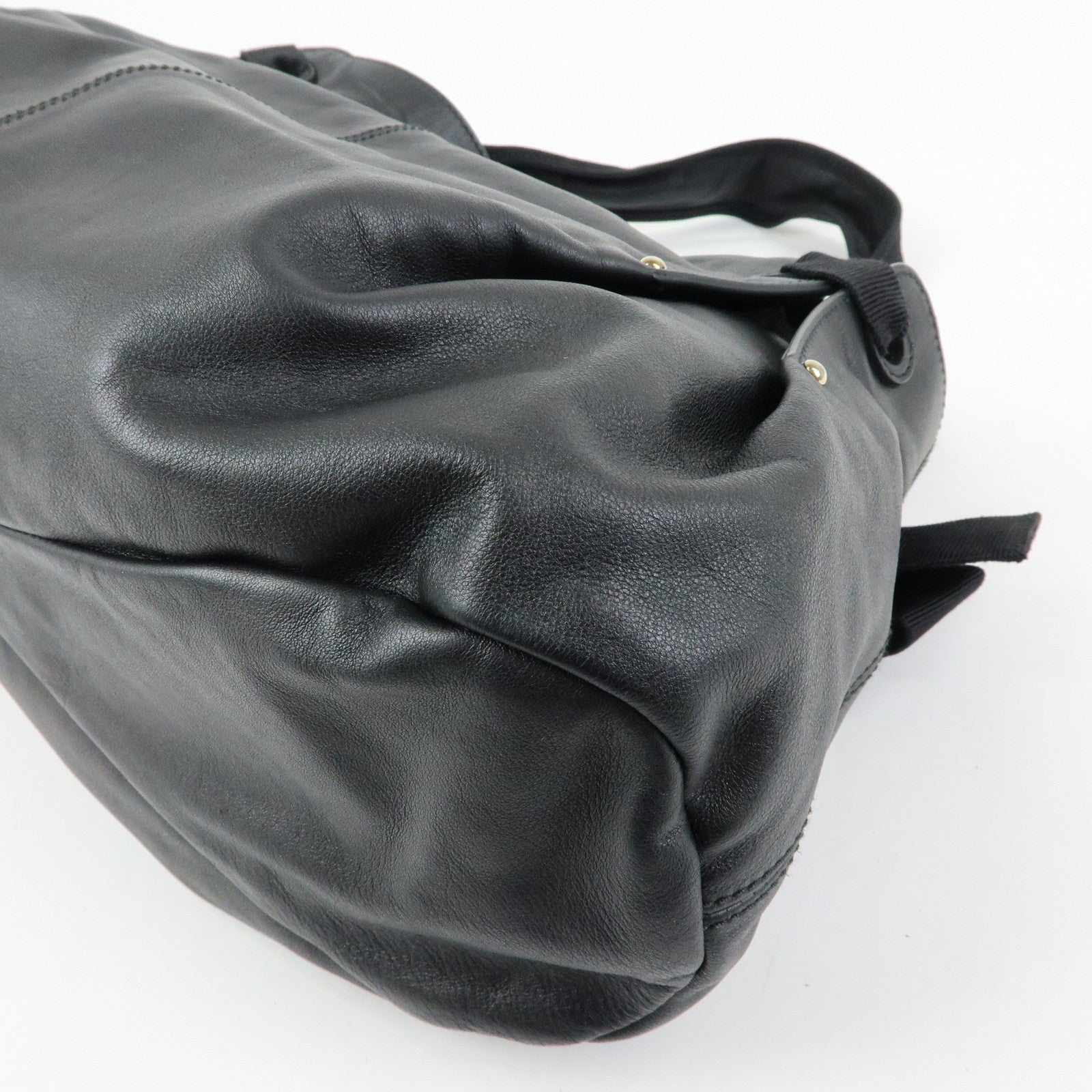 Ferragamo Vara Ribbon Leather Tote Bag Shoulder Bag Hand Bag Black