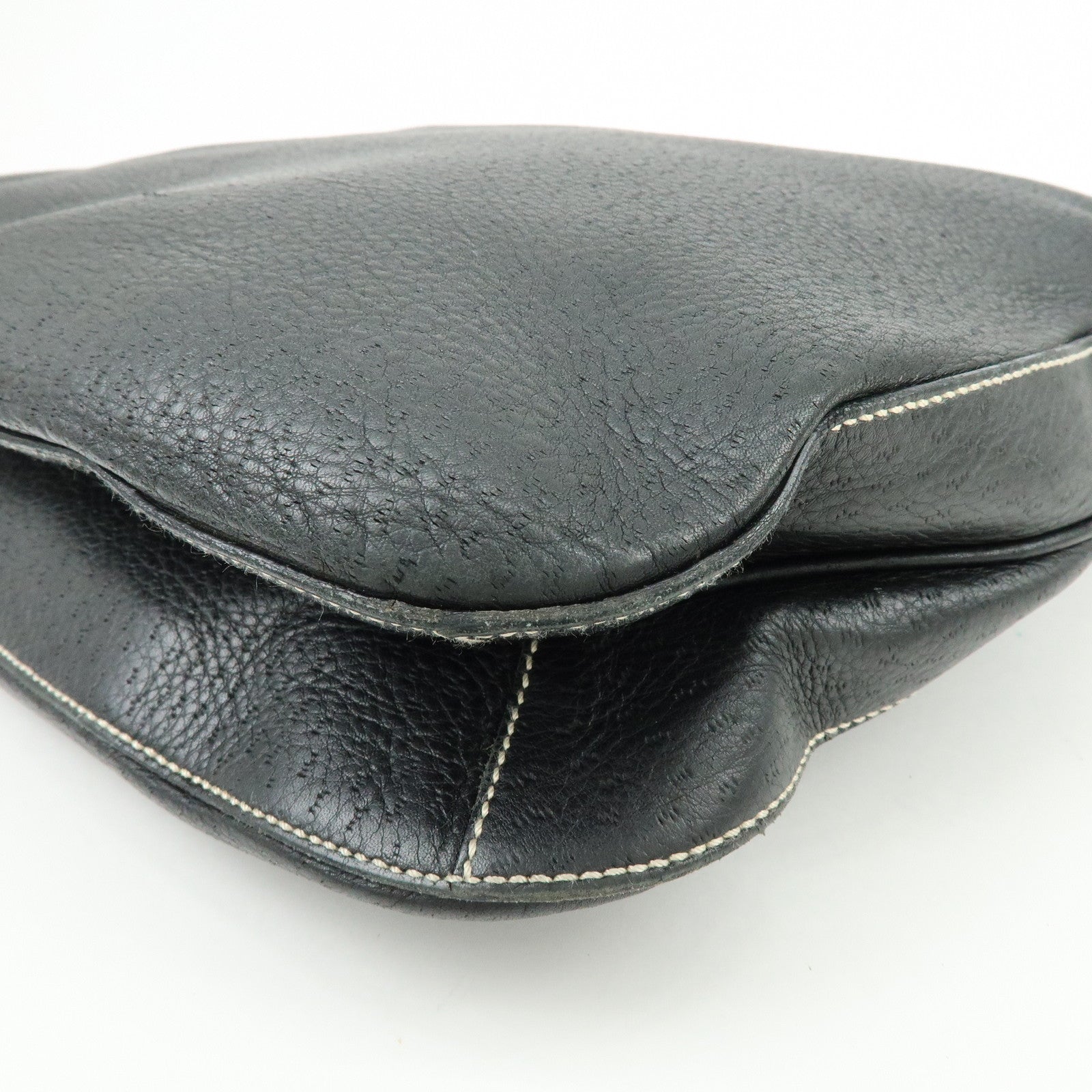 Ferragamo Gancini Leather Shoulder Bag Hand Bag Black