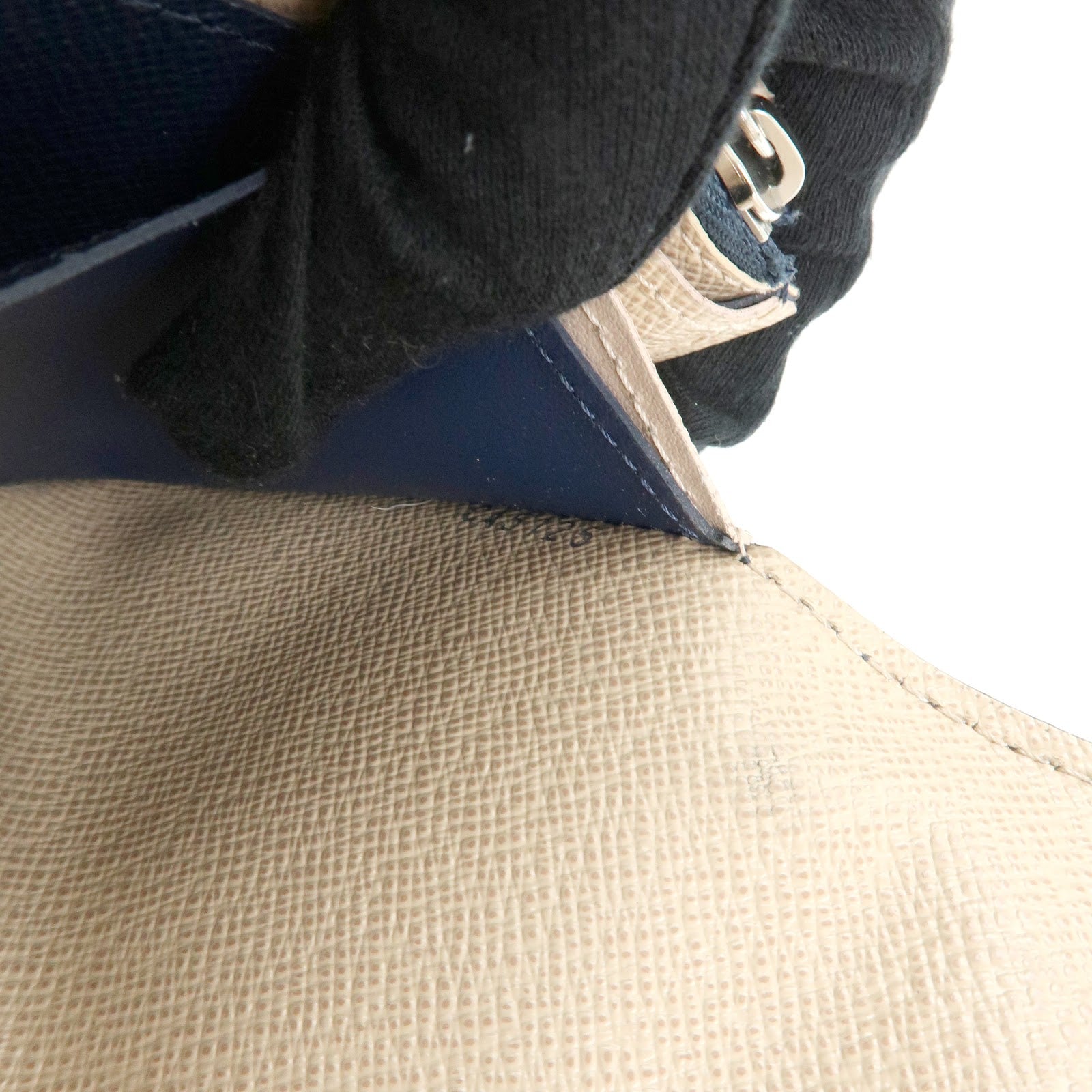 Louis Vuitton Epi Portefeuille Emilie Wallet Indigo Blue M60854