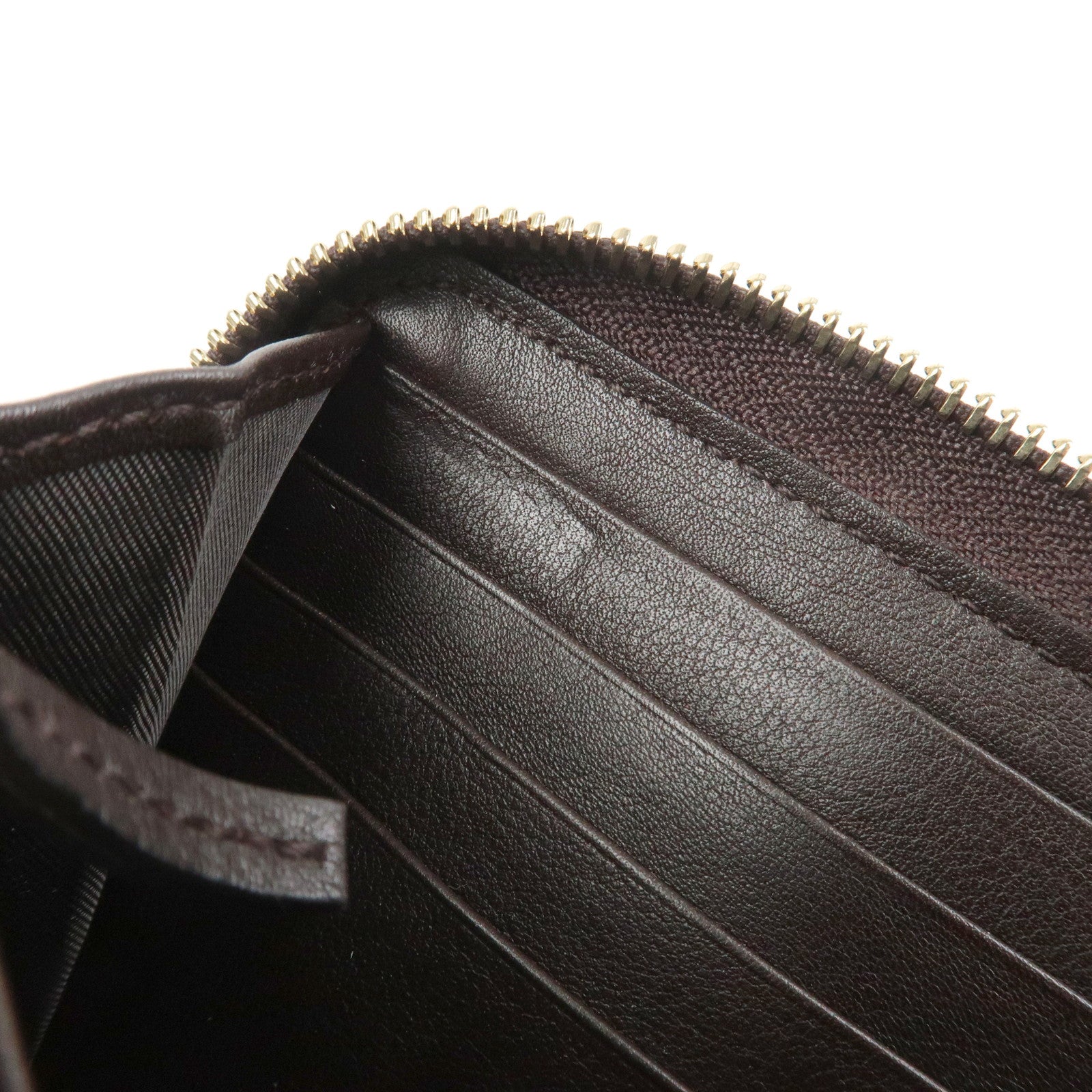 GUCCI Guccissima Interlocking G Round Zippy Wallet Brown 323397