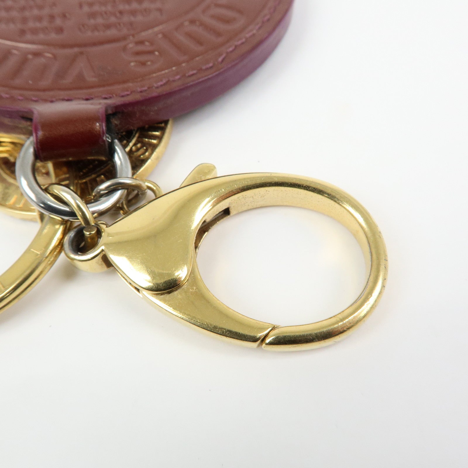 Louis Vuitton Vernis Leather Porte Cles Rond T&B Key Charm M93604