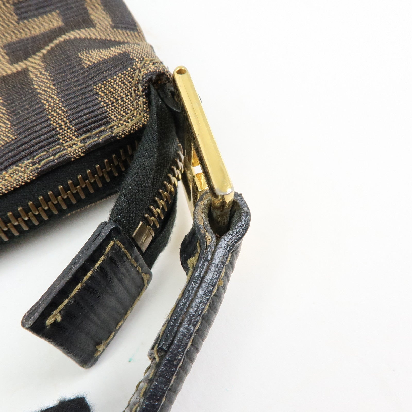 FENDI Zucca Canvas Leather Shoulder Bag Hand Bag Brown Black