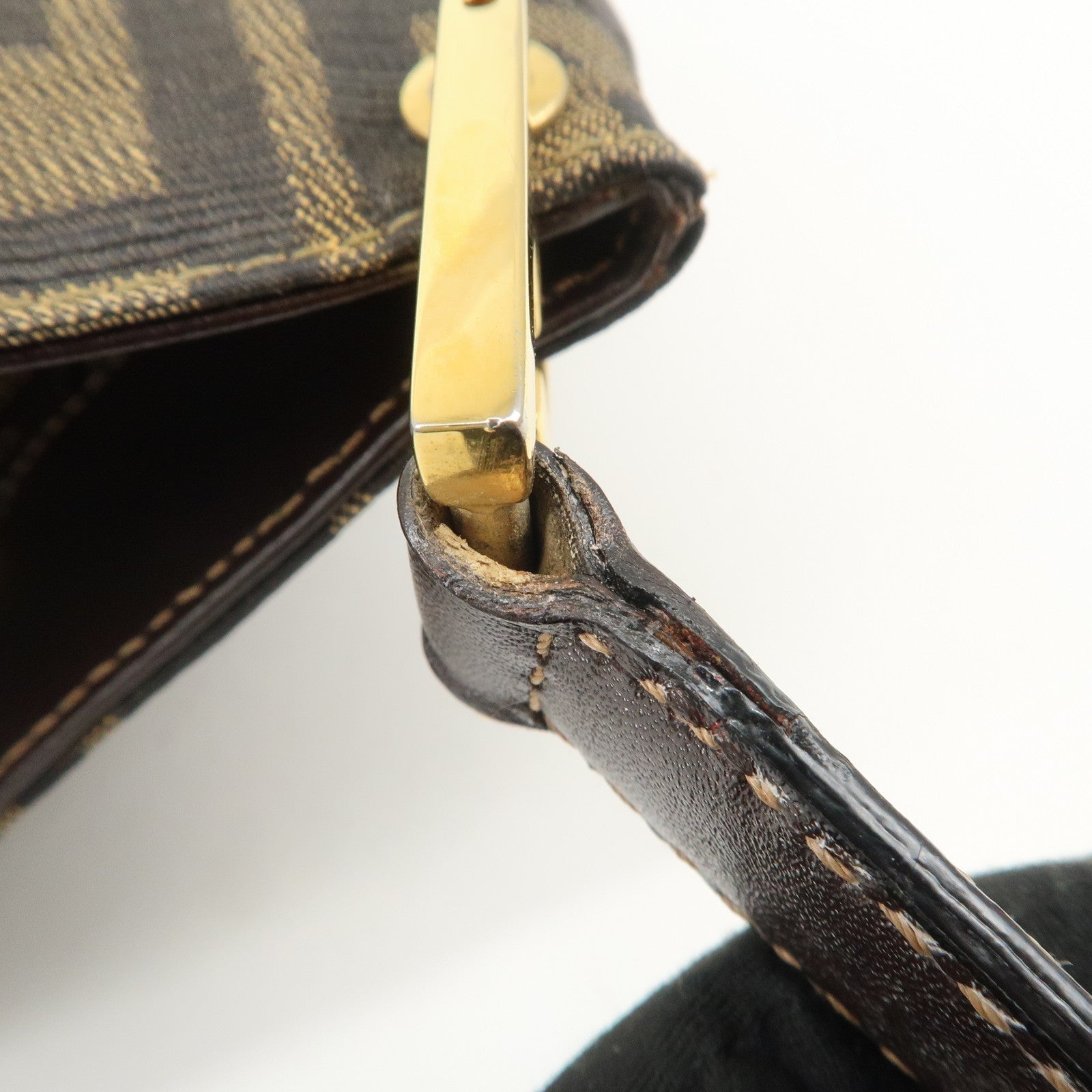 FENDI Zucca Canvas Leather Shoulder Bag Hand Bag Brown Black 15082