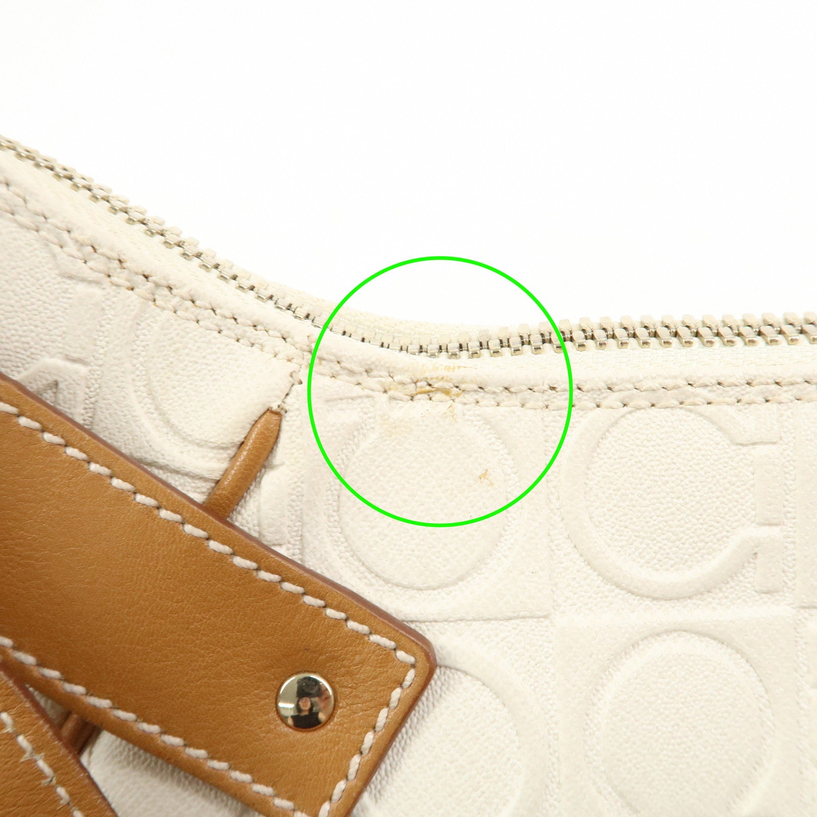 Ferragamo Gancini Logo Leather Shoulder Bag Hand Bag White
