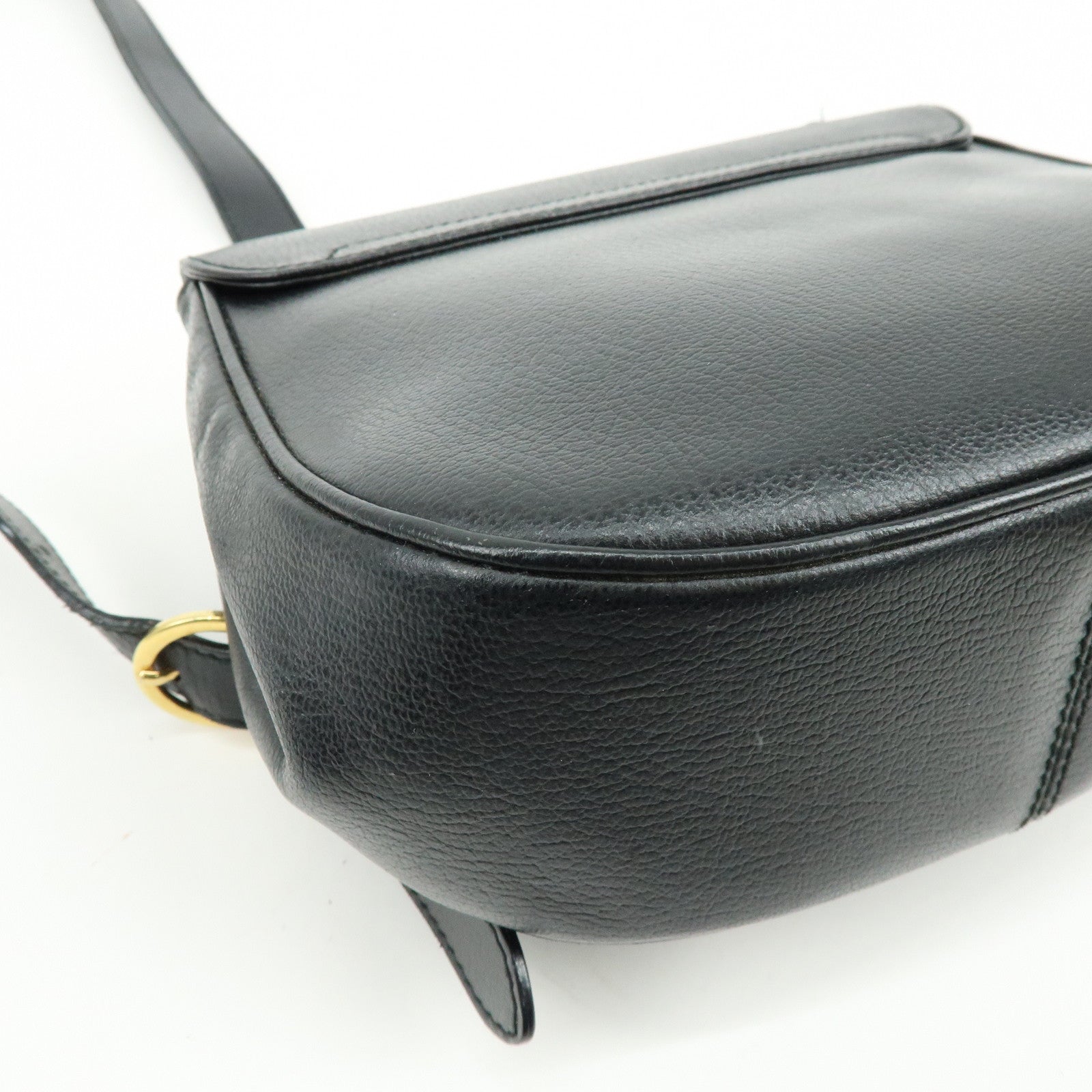 Ferragamo Gancini Leather Shoulder Bag Crossbody Bag Black