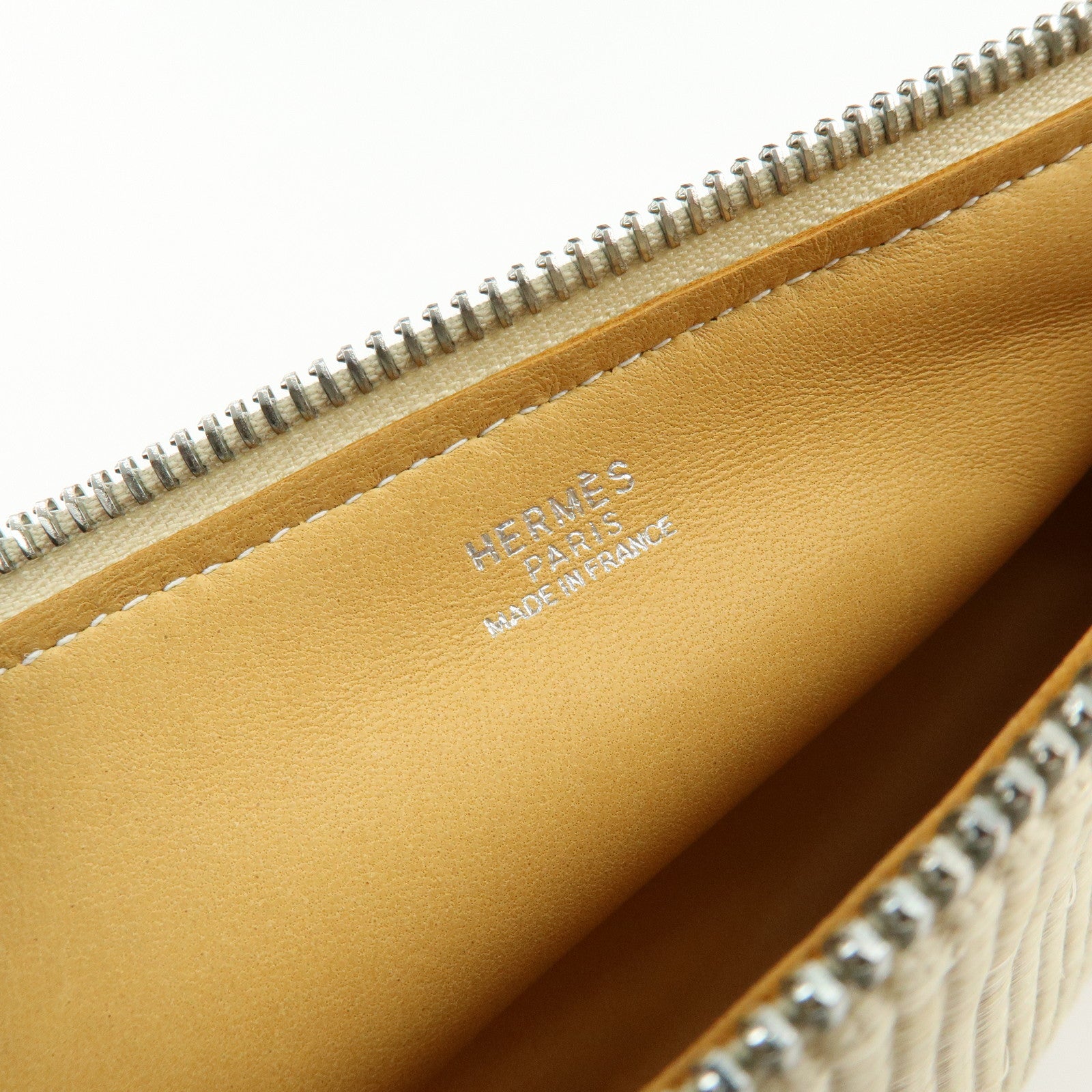 HERMES Yo Bag Crinoline Calf Leather ▢G Stamped Shoulder Bag Brown