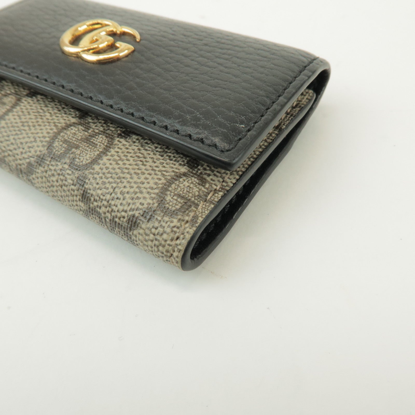 GUCCI GG Marmont GG Supreme 6 Rings Key Case Beige Black 456118