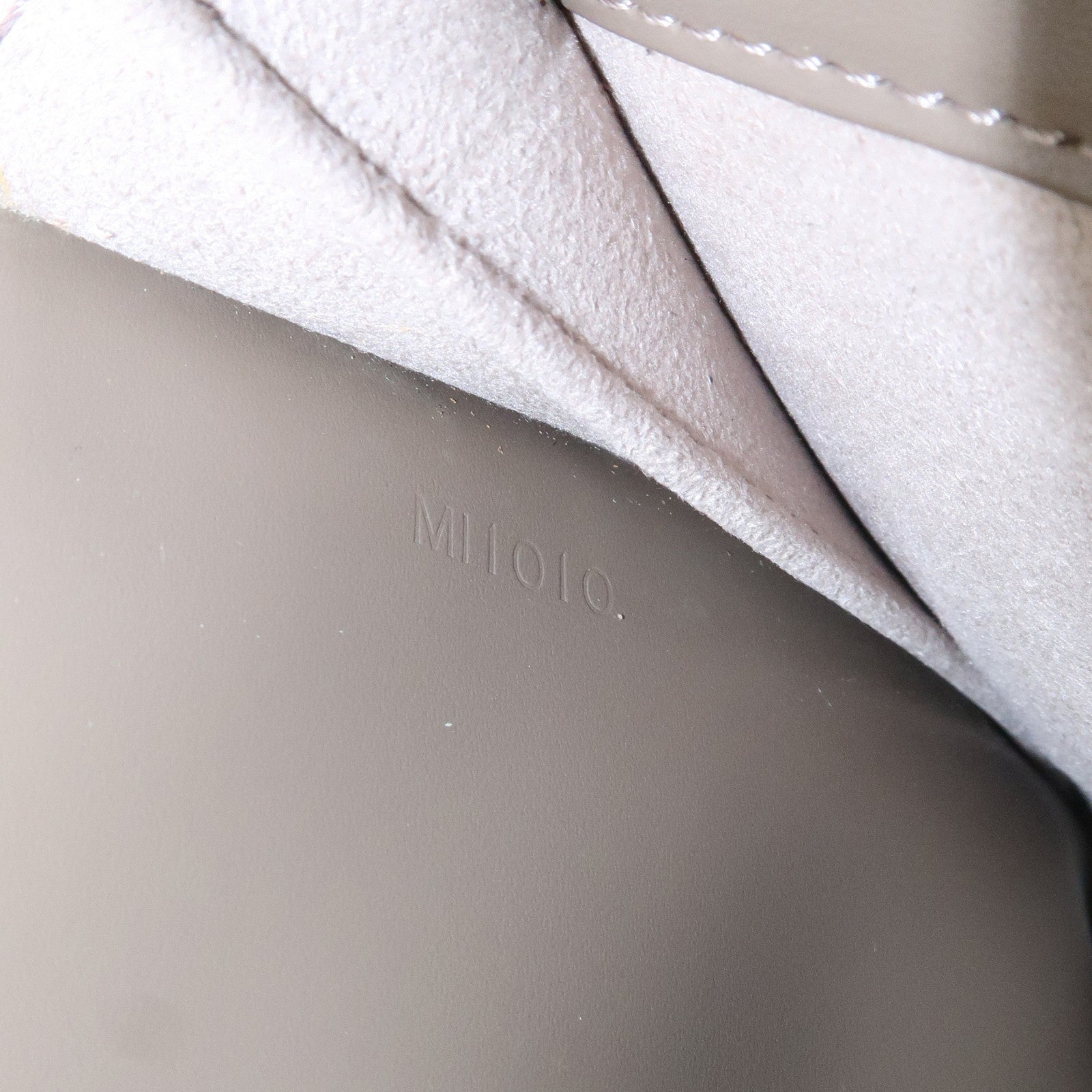 Louis Vuitton Epi Leather Pont Neuf Hand Bag Lilac Purple M5205B