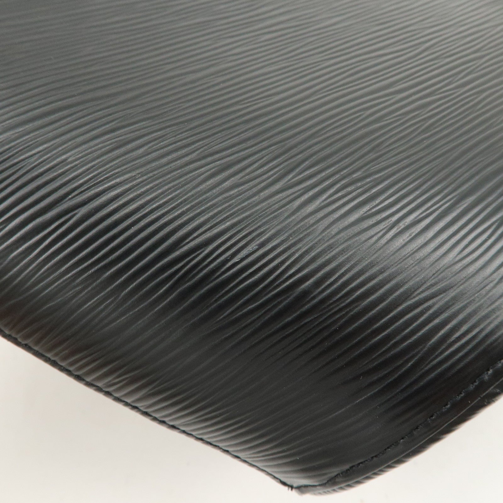 Louis Vuitton Epi Leather Noctambule Hand Bag Black M54522 Used