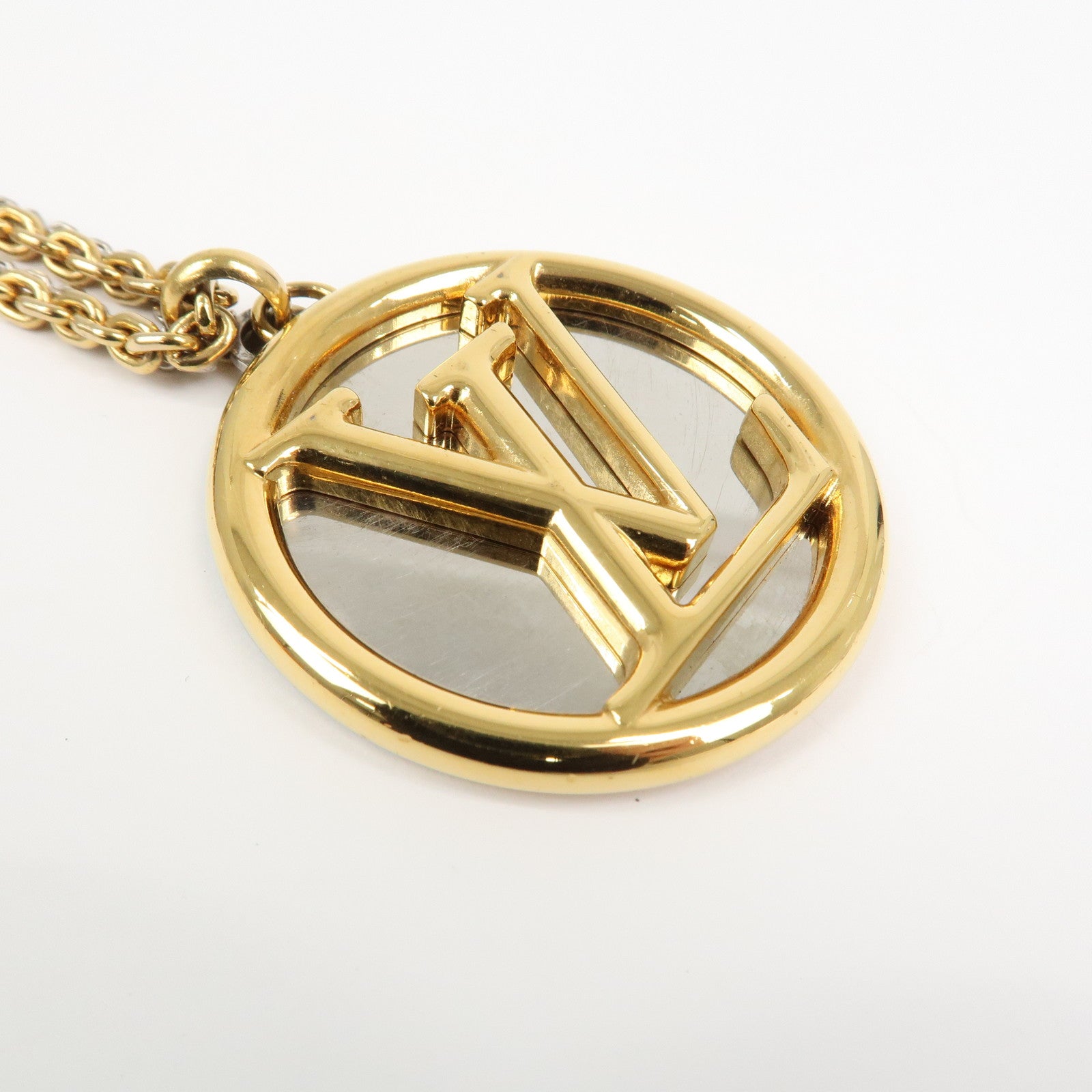 Louis Vuitton Collier Louise LV Initial Metal Necklace Gold M64281