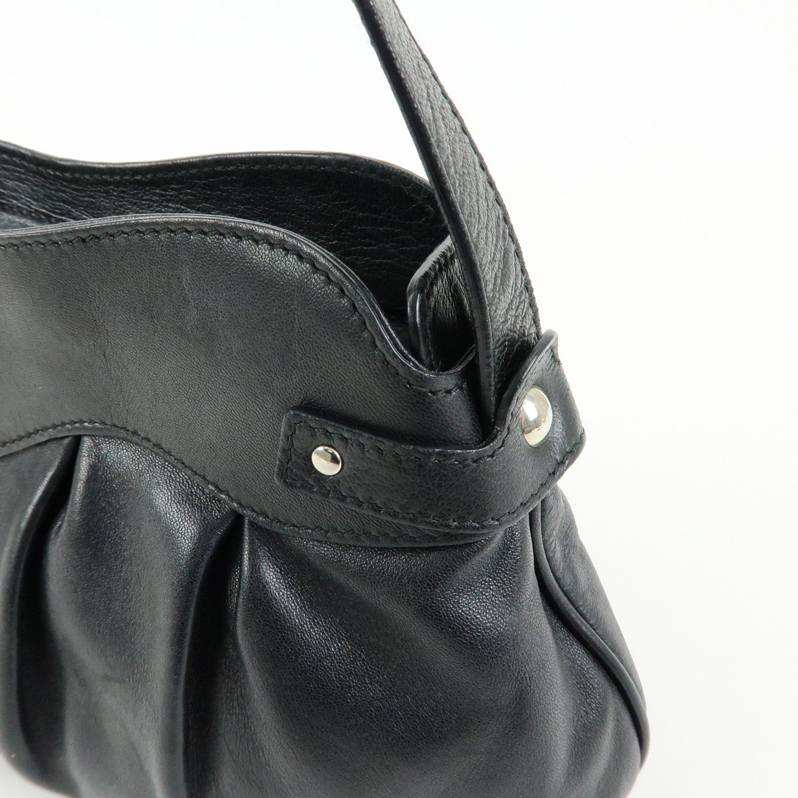 Ferragamo Gancini Leather Shoulder Bag Hand Bag Black