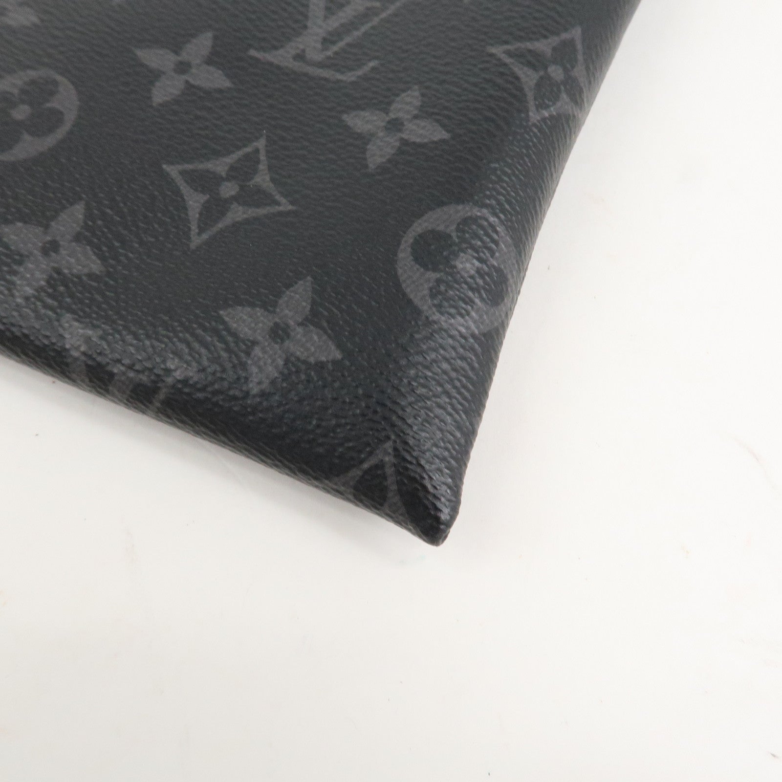 Louis Vuitton Monogram Eclipse Pochette Discovery Clutch Bag M62291