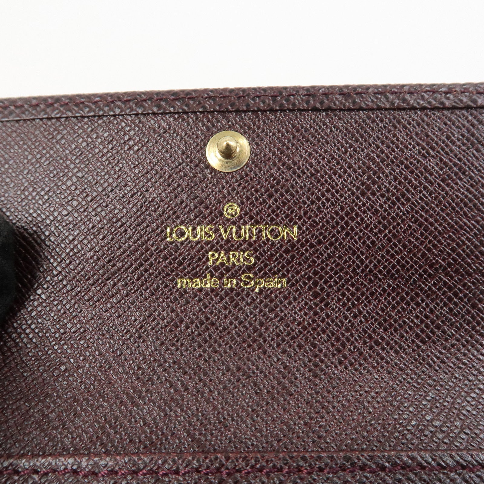 Louis Vuitton Taiga Leather Multiclés 6 Key Case Acajou M30536