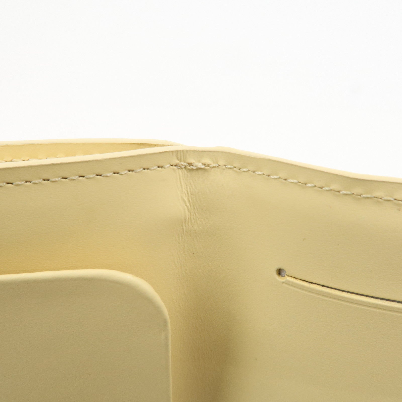 Louis Vuitton Epi Portefeuille Elastic Coin Purse Vanilla M6346A