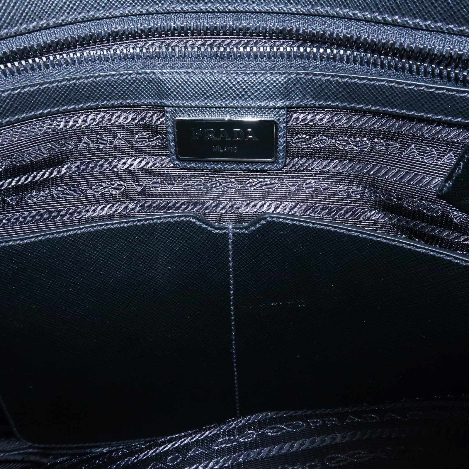 PRADA Triangle Logo Nylon Shoulder Bag Messenger Bag Black 2VH953 Used