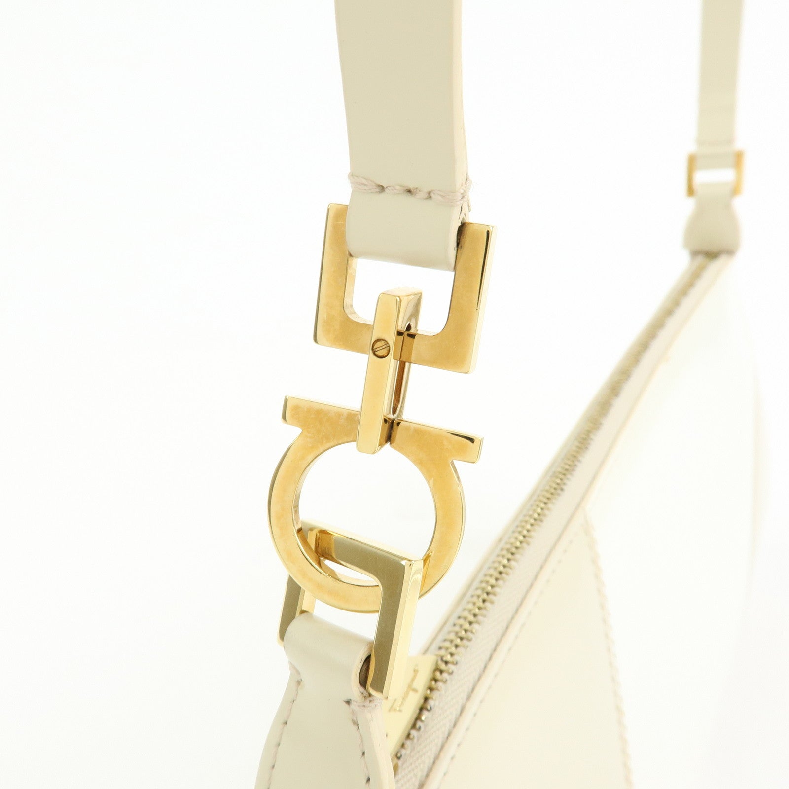 Ferragamo Gancini Leather Shoulder Bag Hand Bag Beige Ivory