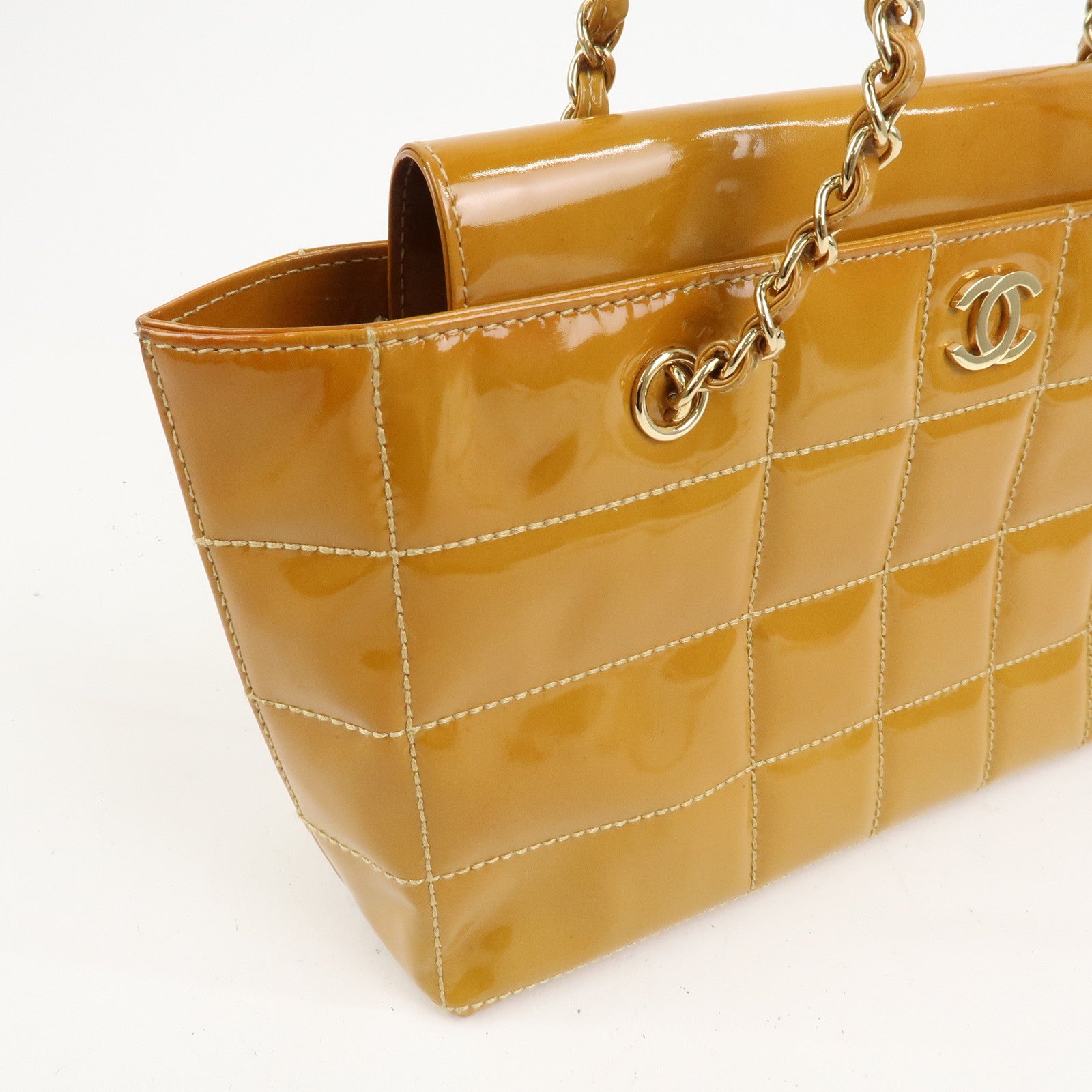 CHANEL COCO Mark Chocolate Bar Patent Leather Chain Shoulder Bag