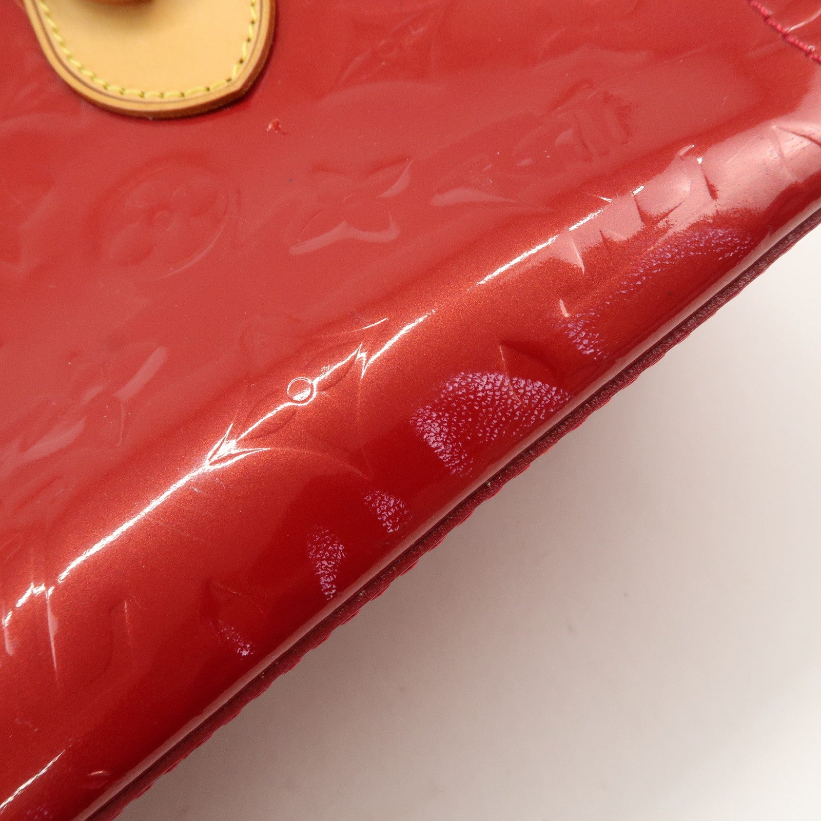 Louis Vuitton Vernis Rosewood Avenue Hand Bag Pomme D'Amour M93507