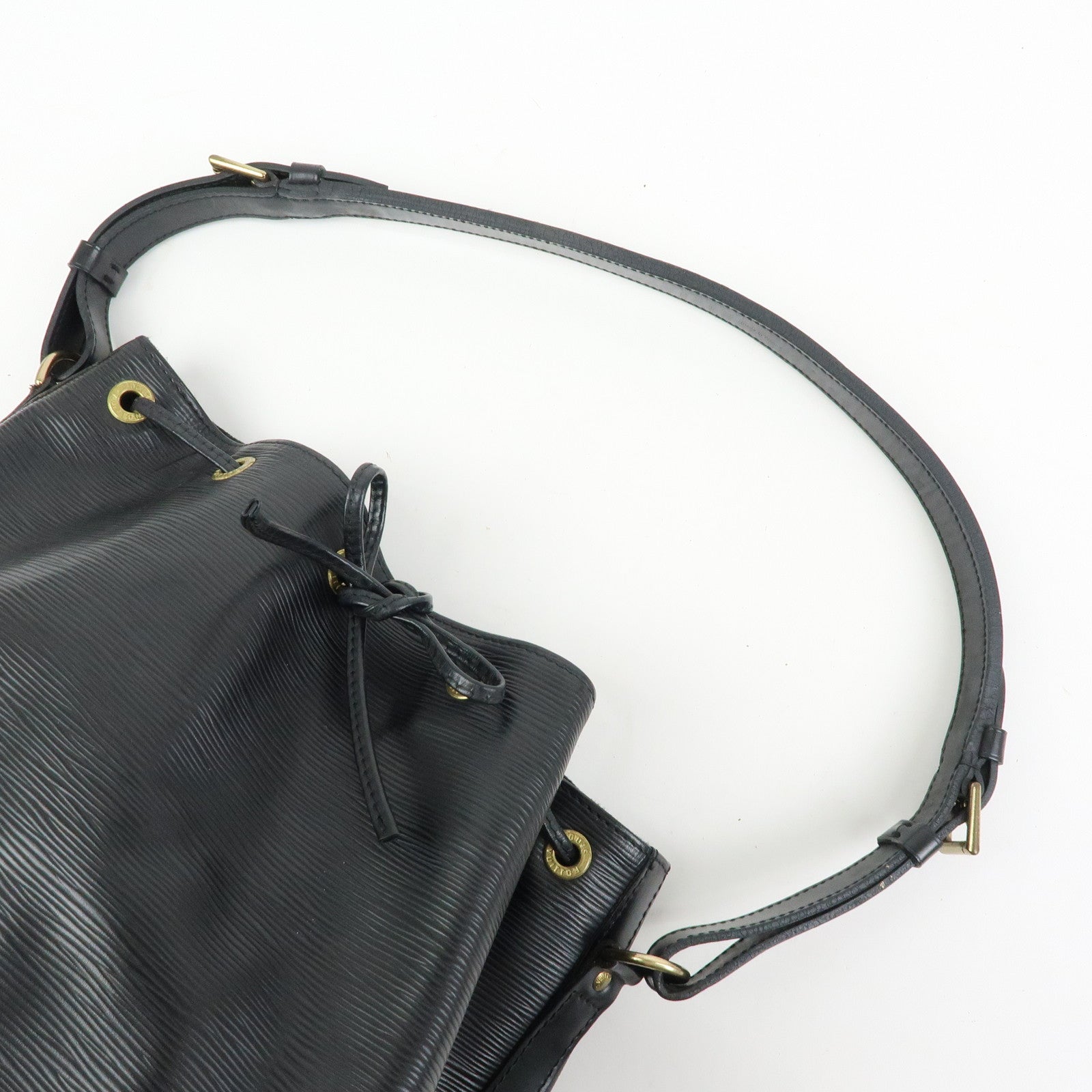 Louis Vuitton Epi Leather Petit Noe Shoulder Bag Noir Black M59012