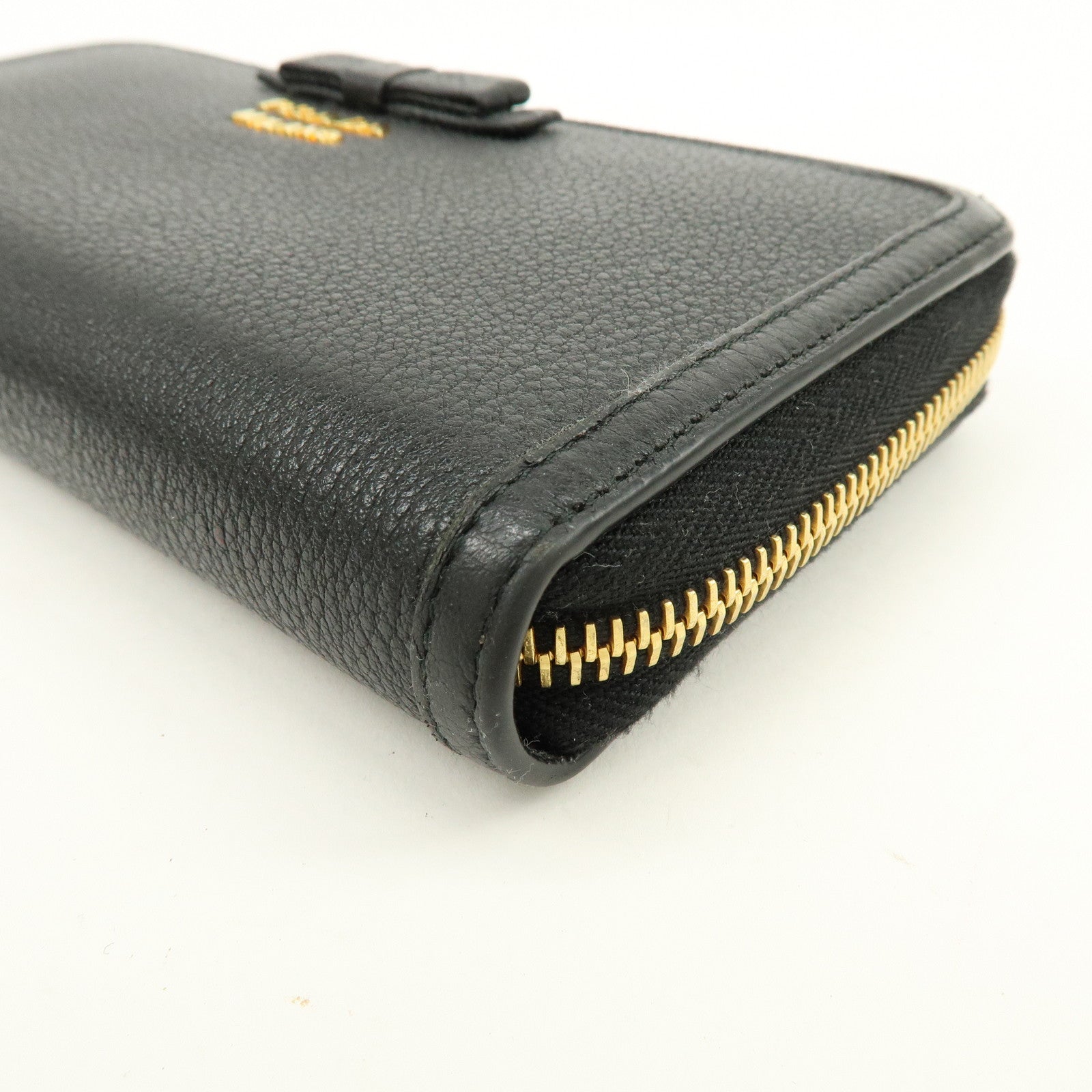 PRADA Ribbon Logo Leather Round Zippy Long Wallet Black