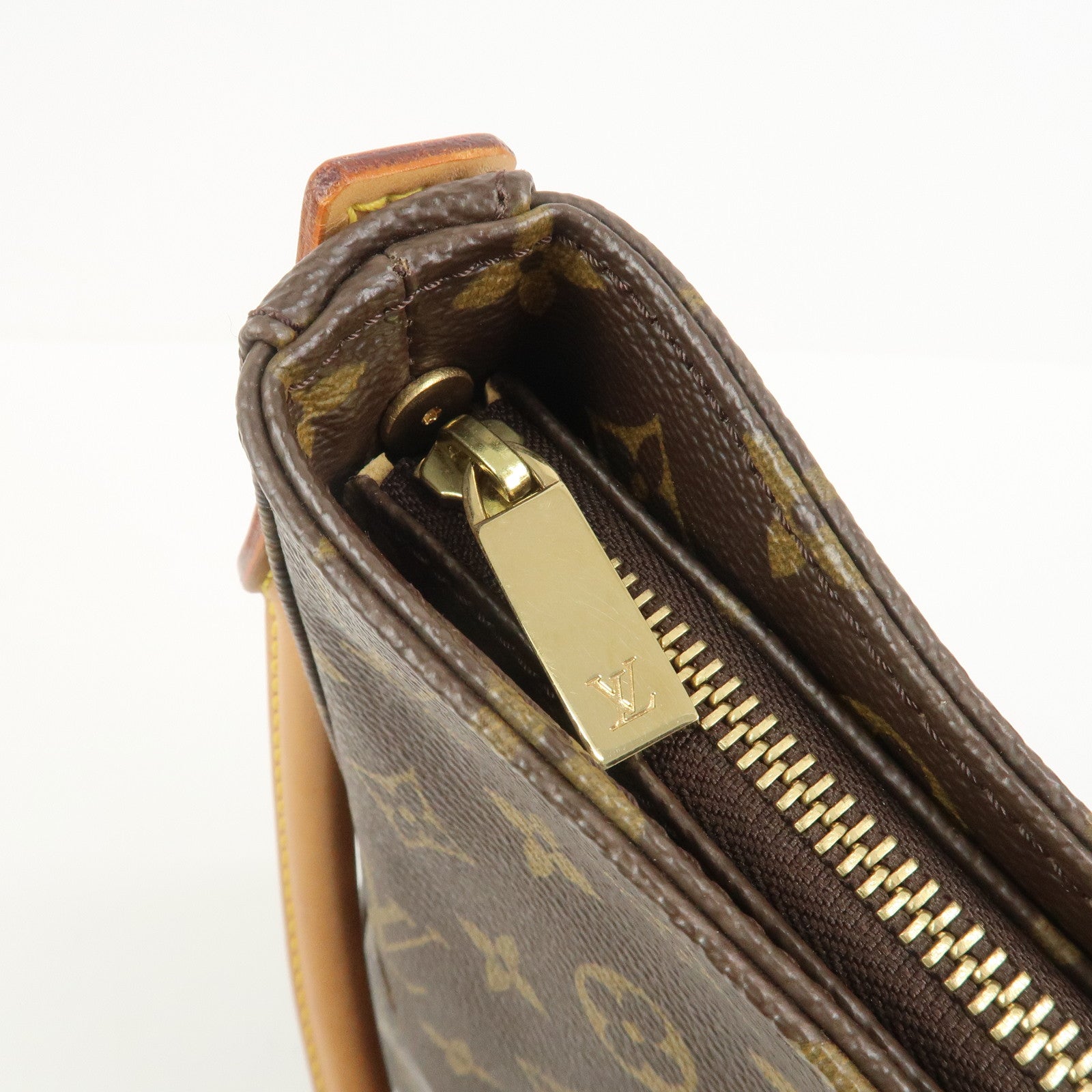 Louis Vuitton Monogram Looping GM Shoulder Bag Brown M51145