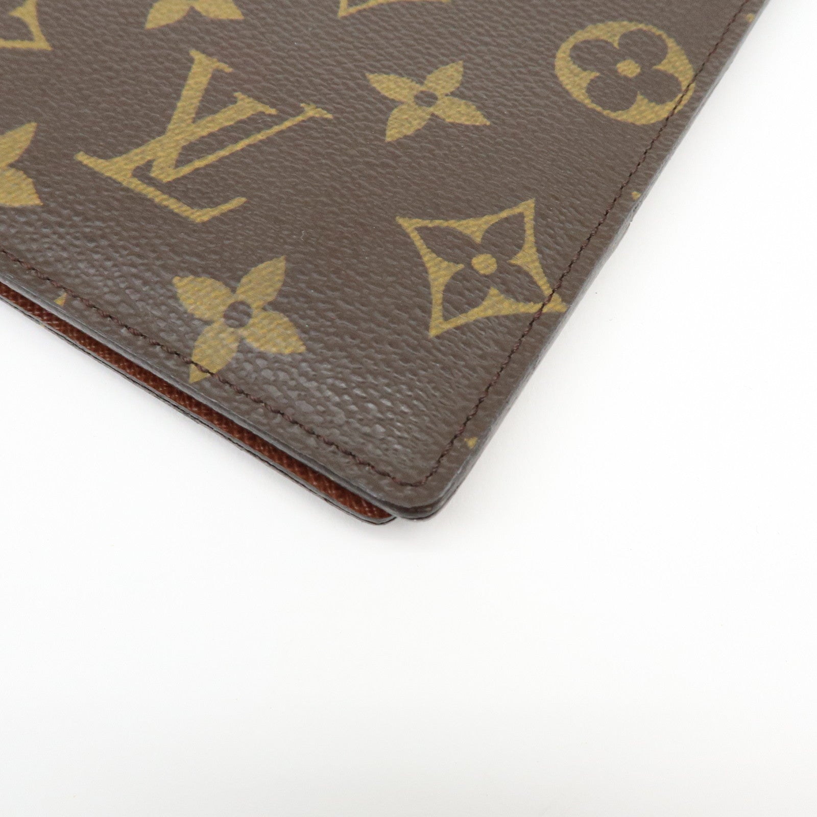 Louis Vuitton Monogram Couverture Passeport Passport Case M60181