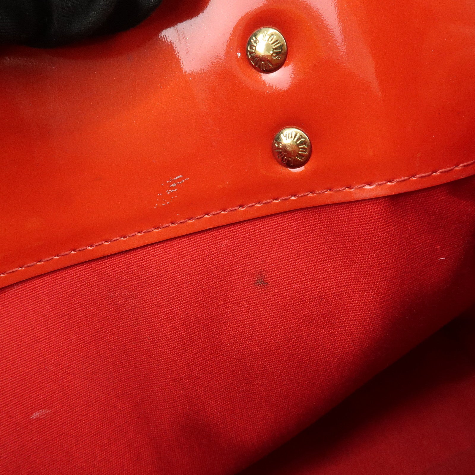 Louis Vuitton Monogram Vernis Lead PM Hand Bag Rouge M91088