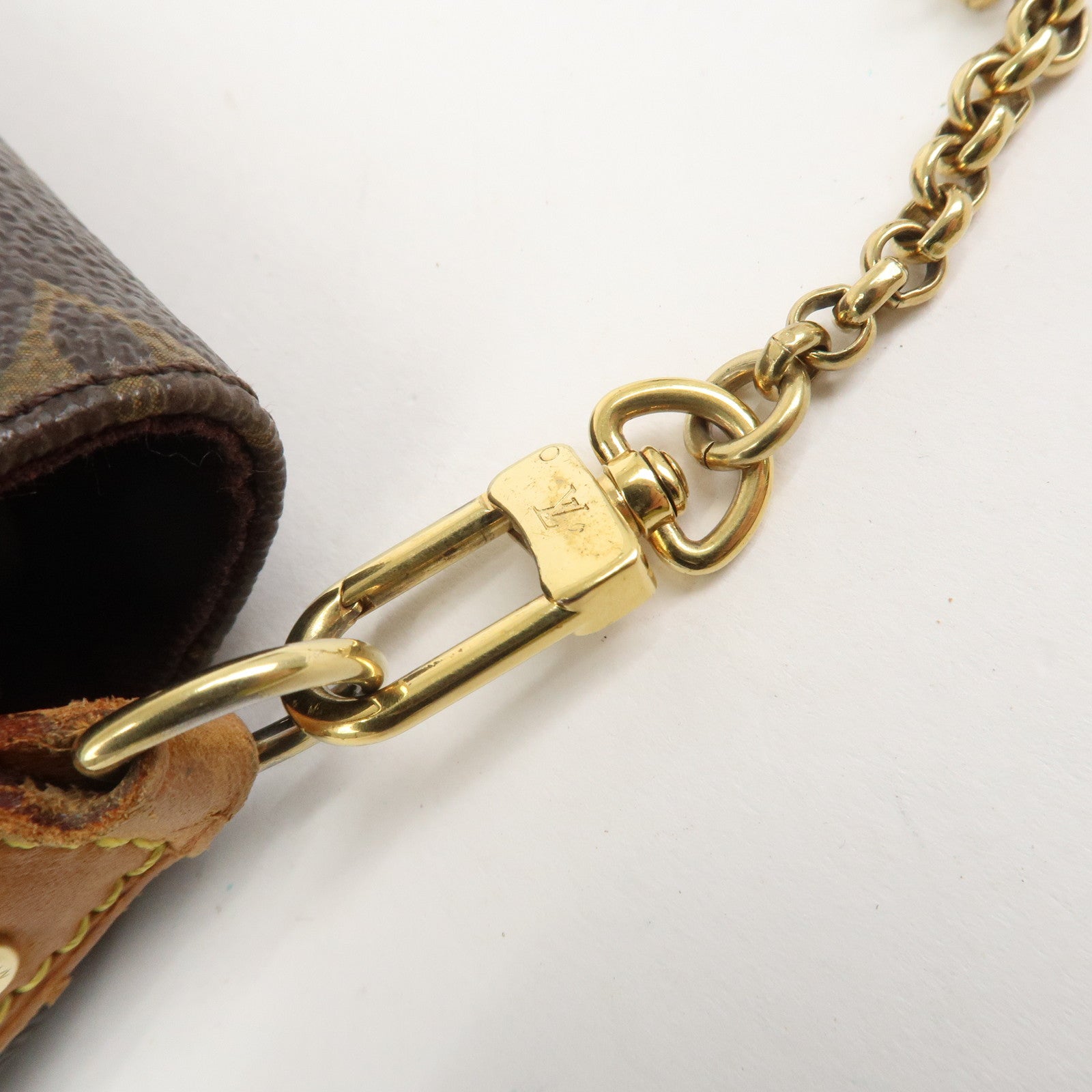 Louis Vuitton Monogram Favorite MM Shoulder Bag Brown M40718