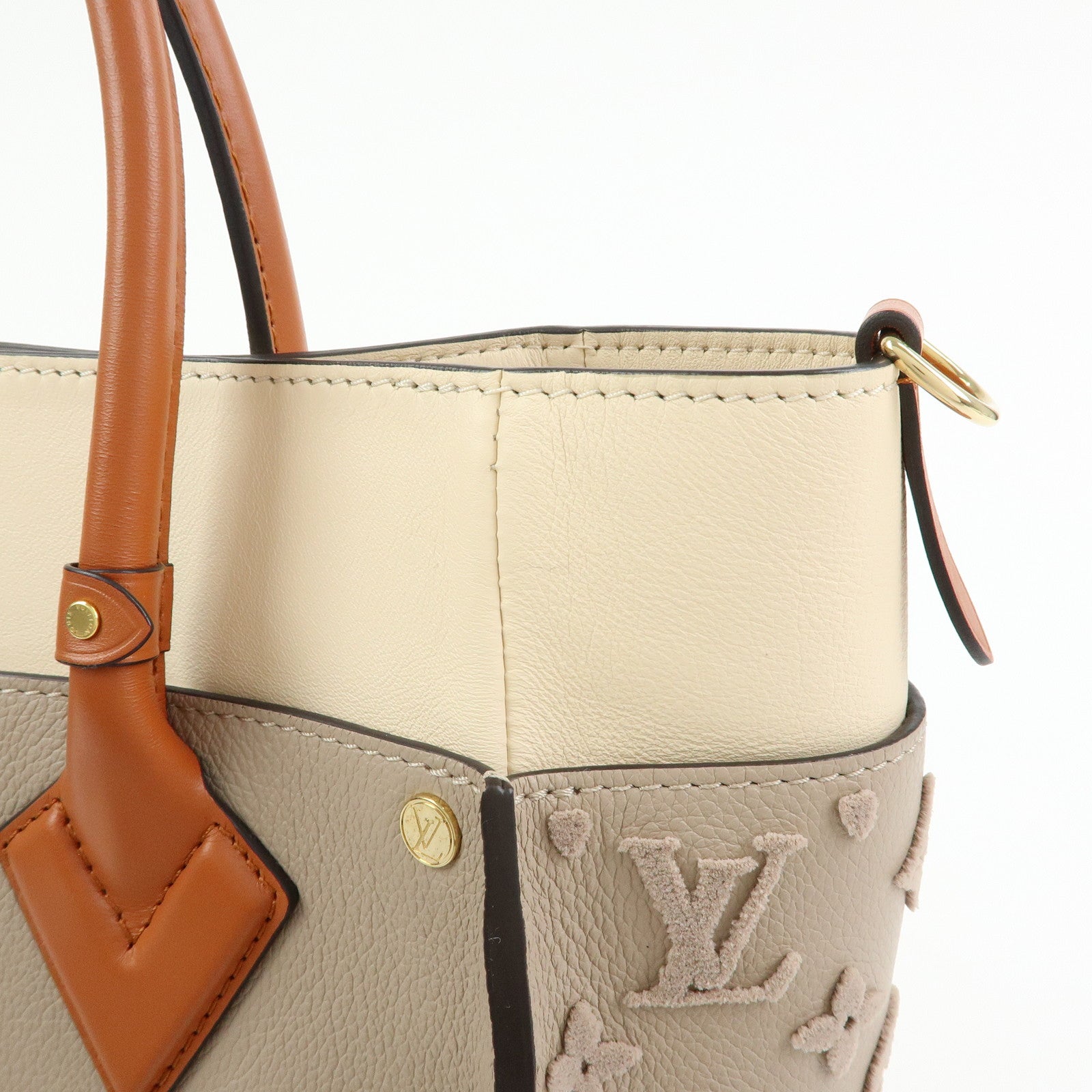 Louis Vuitton Monogram Tuffetage On My Side MM 2Way Bag M53825