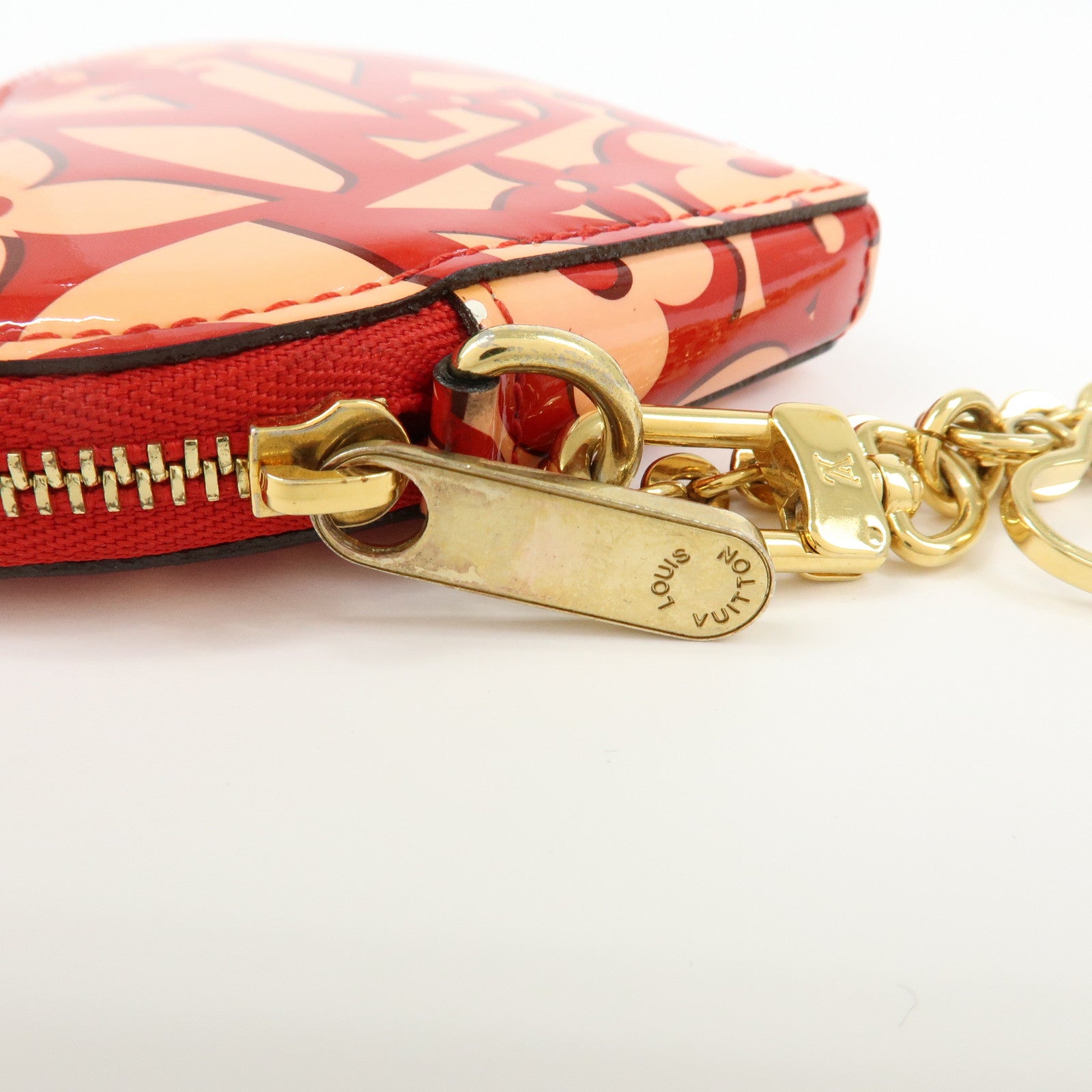 Louis Vuitton Sweet Monogram Vernis Portemonnaie Coeur Pink M90133