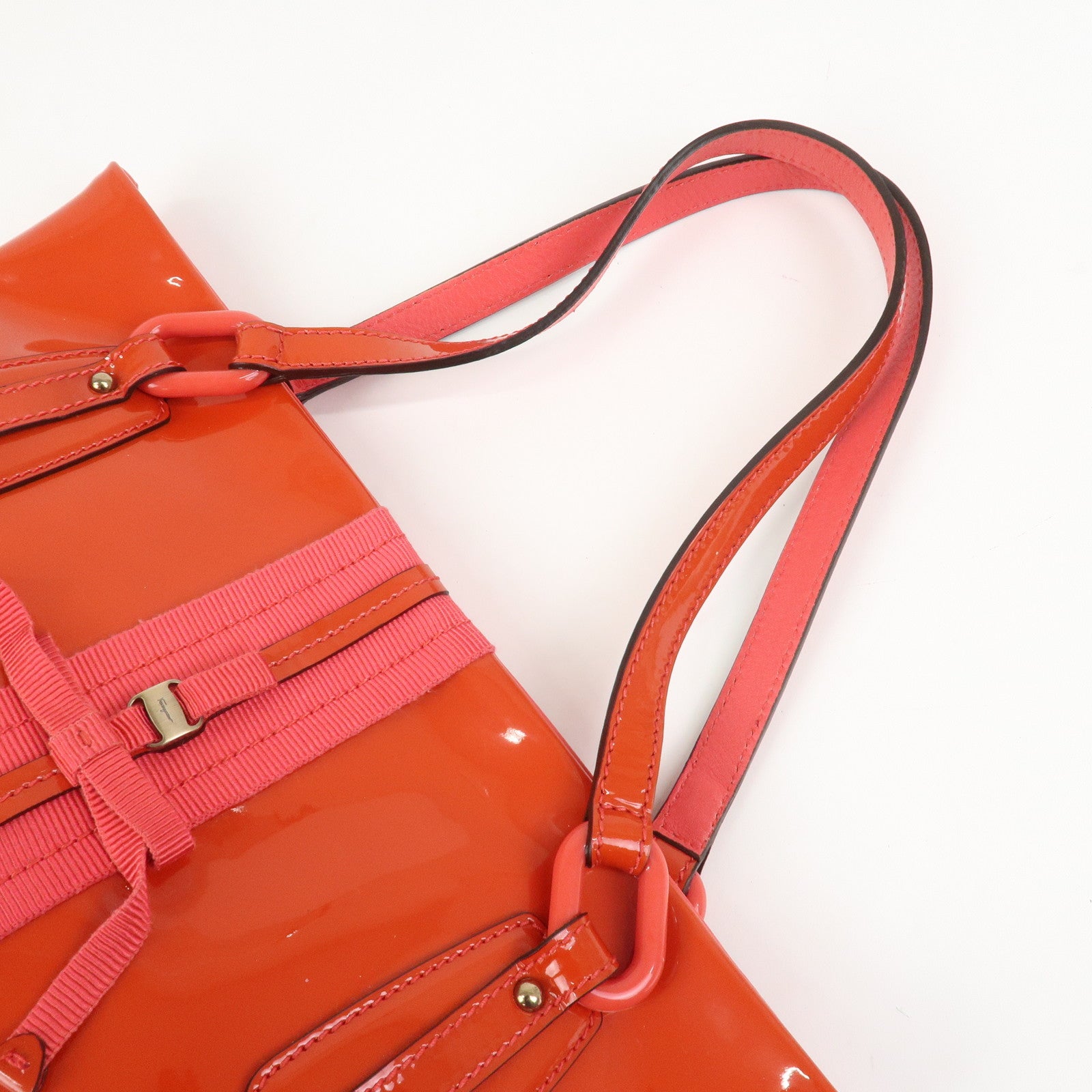 Ferragamo Vara Patent Leather Shoulder Bag Orange