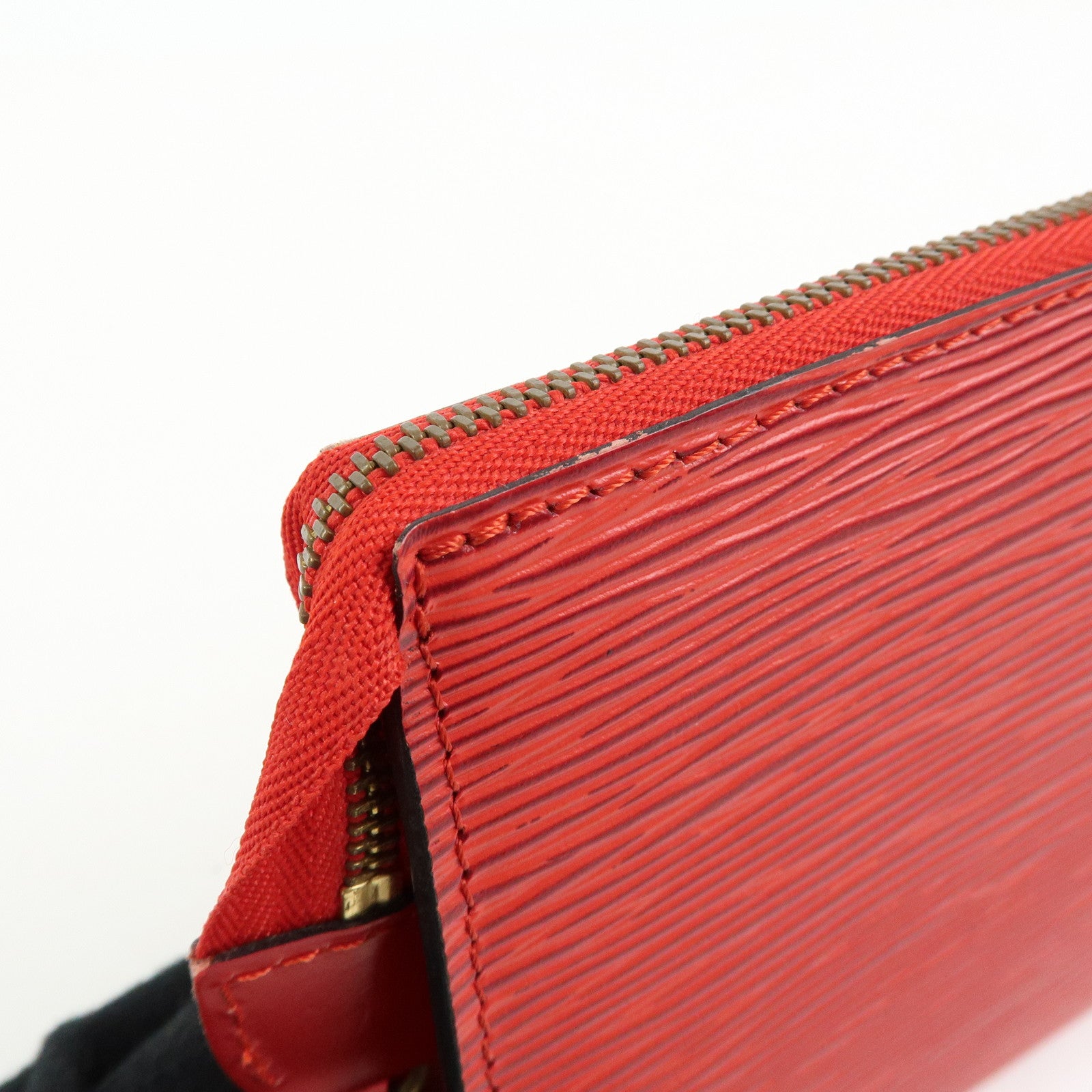 Louis Vuitton Epi Pochette Accessoires Pouch Castilian Red M52957