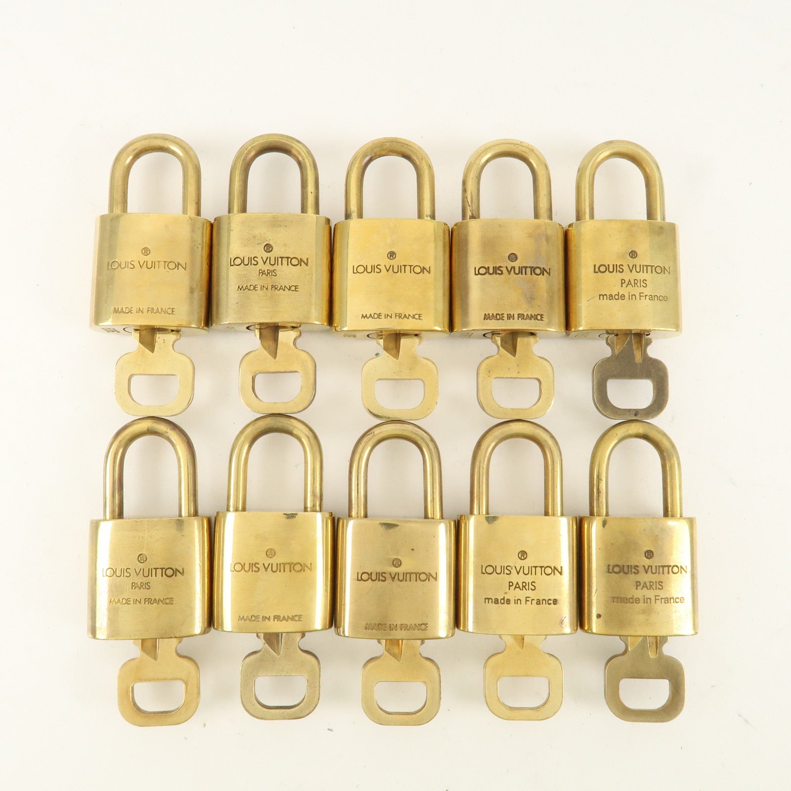 Louis Vuitton Set of 10 Lock & Key Cadena Key Lock Metal Gold Used