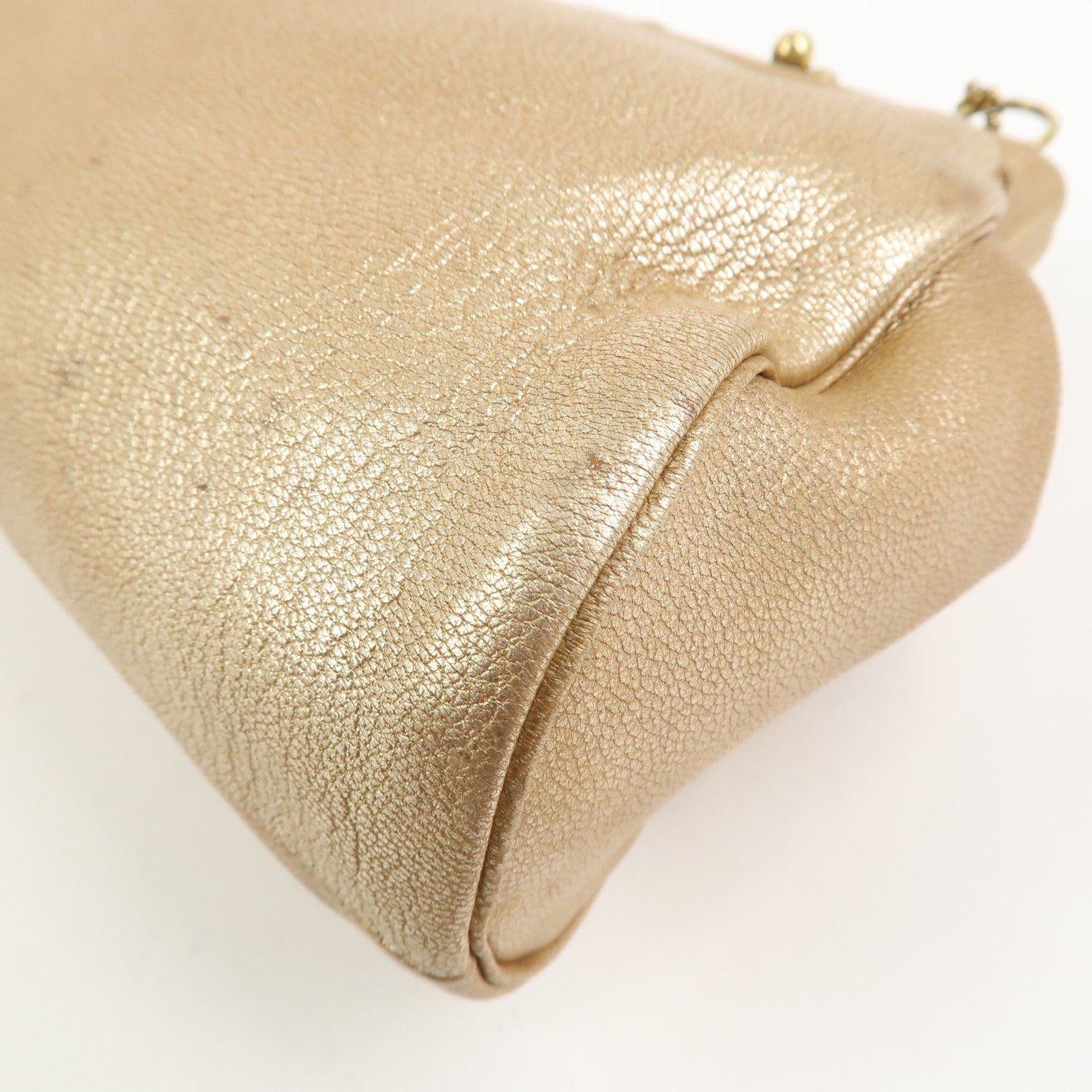 Ferragamo Leather Turtle Motif Chain Hand Bag Metallic Pink Beige