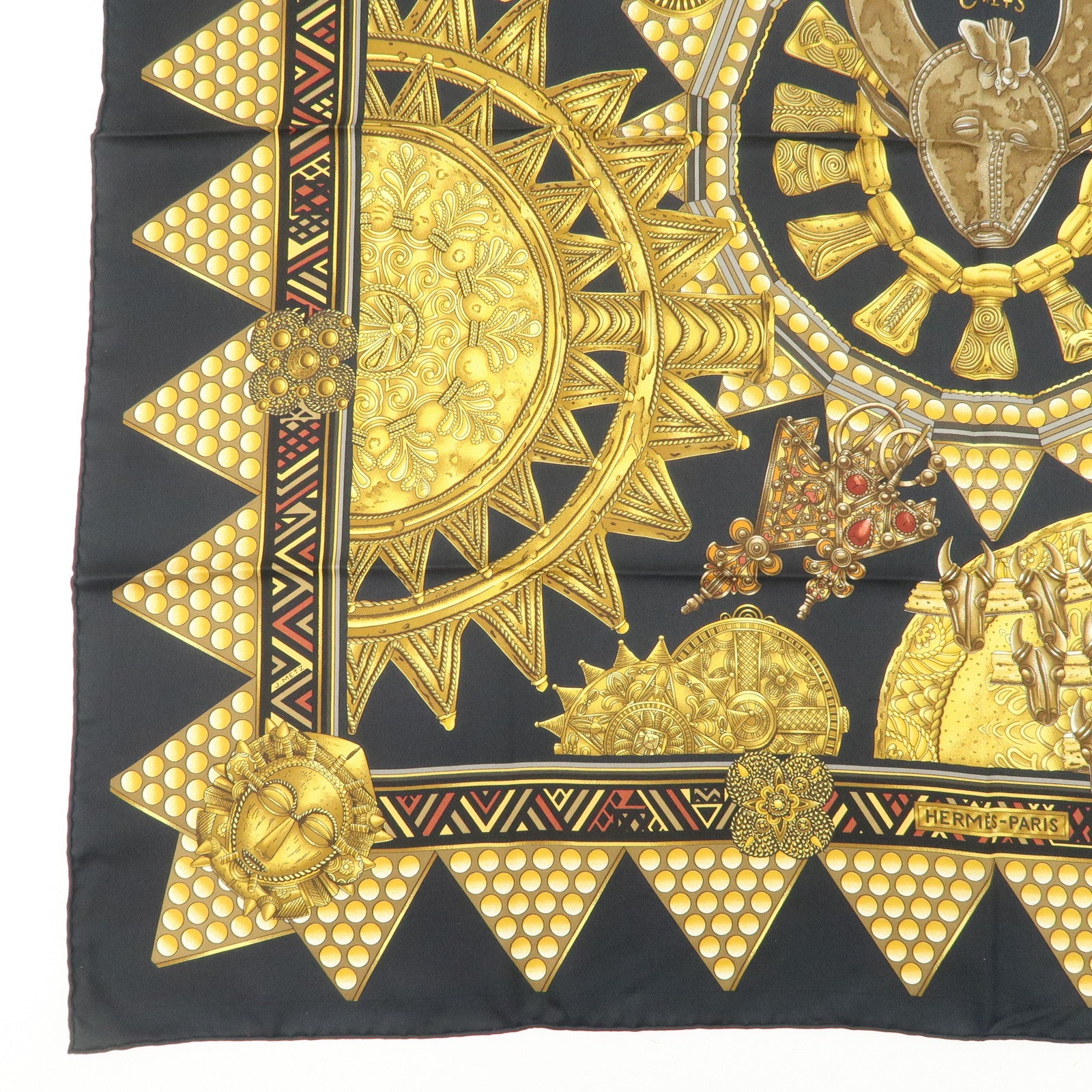 HERMES Carre 90 Silk 100% Scarf  L'OR DES CHEFS Black Yellow