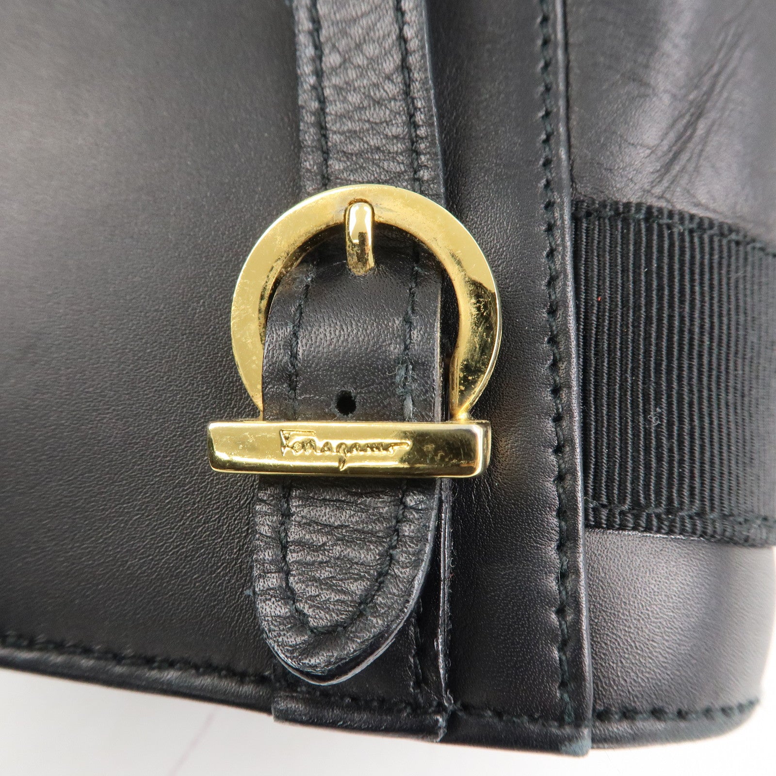 Ferragamo Vara Ribbon Leather Backpack Shoulder Bag Black AQ215676 Used