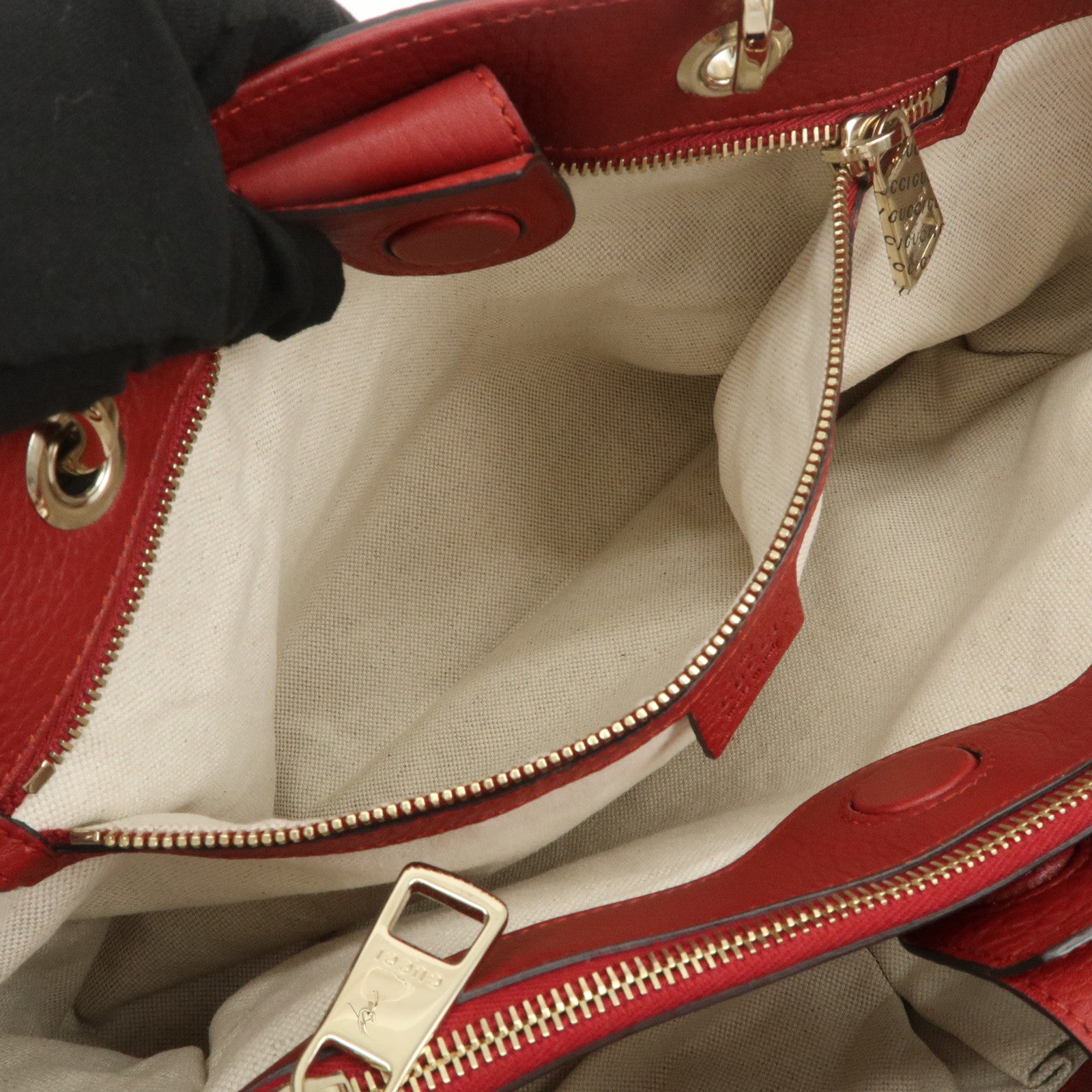 GUCCI Bamboo Shopper Medium 2Way Shoulder Hand Bag Red 323660