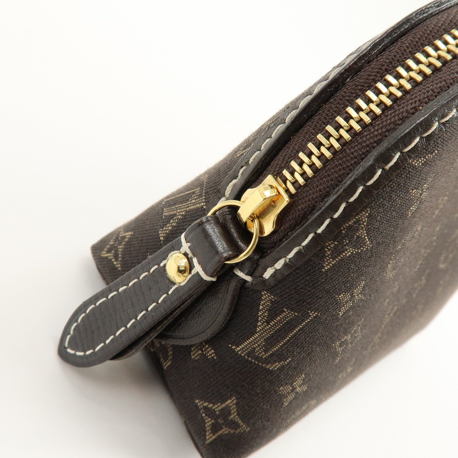 Louis Vuitton Monogram Idylle Pochette Cosmetic Pouch Fusain M40375