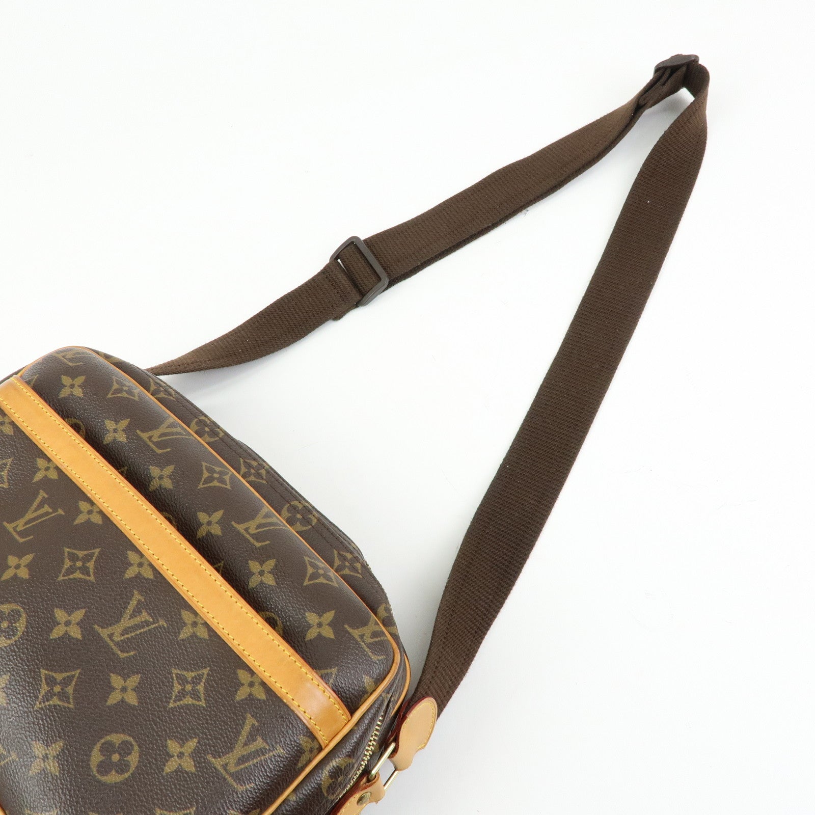 Louis Vuitton Monogram Reporter PM Shoulder Crossbody Bag M45254