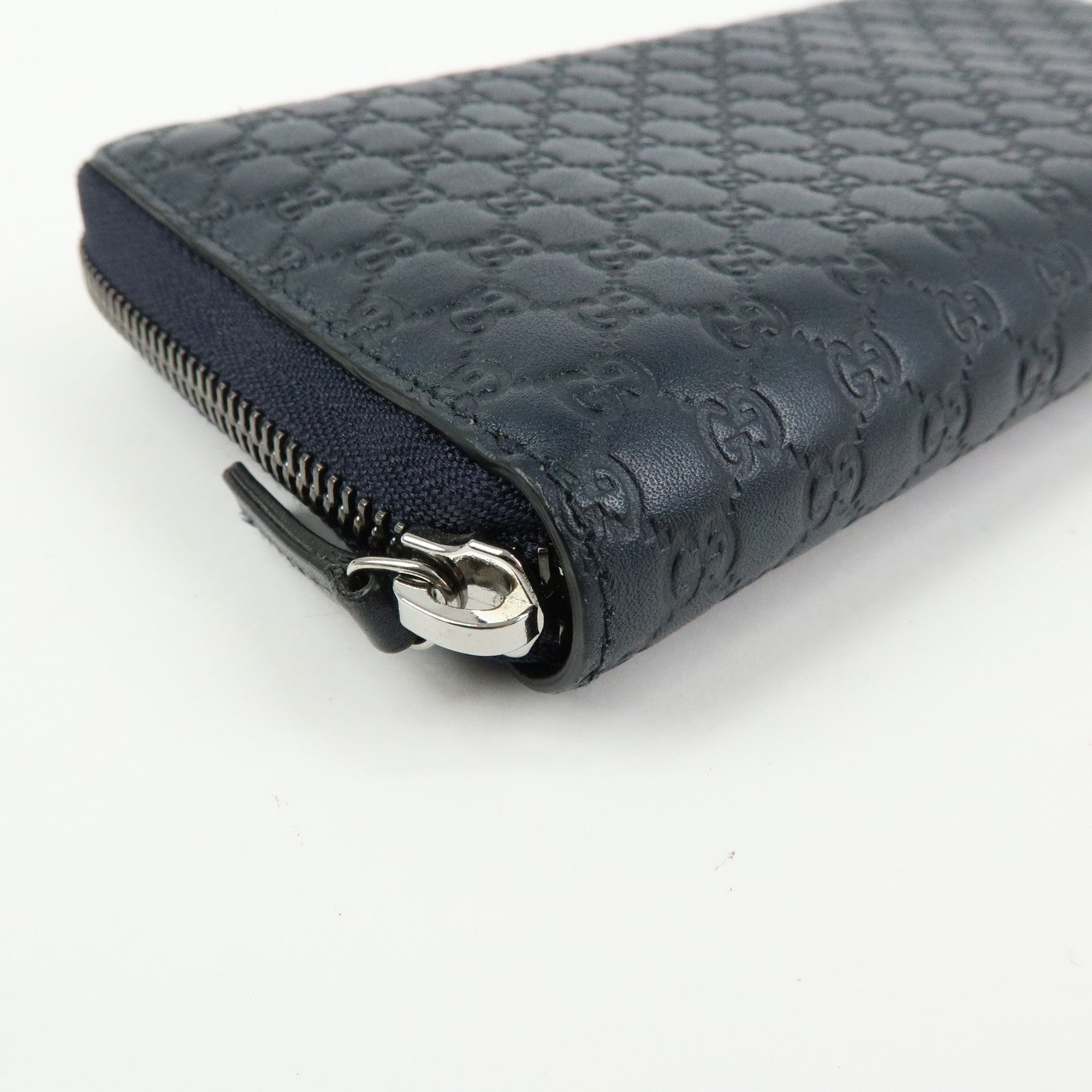 GUCCI Microguccissima Leather Round Zippy Long Wallet Navy 307987