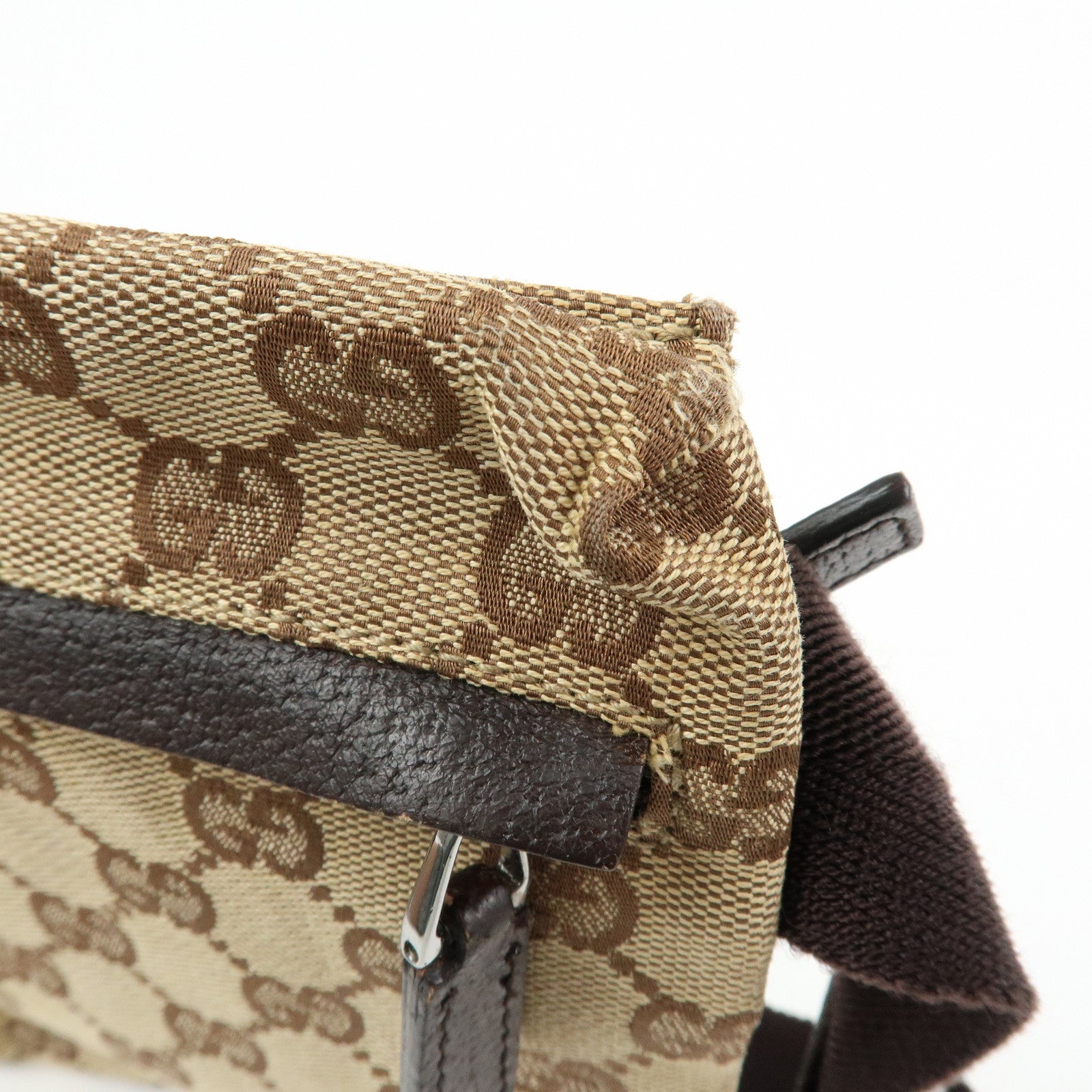 GUCCI GG Canvas Leather Waist Pouch Body Bag Beige Brown 28566