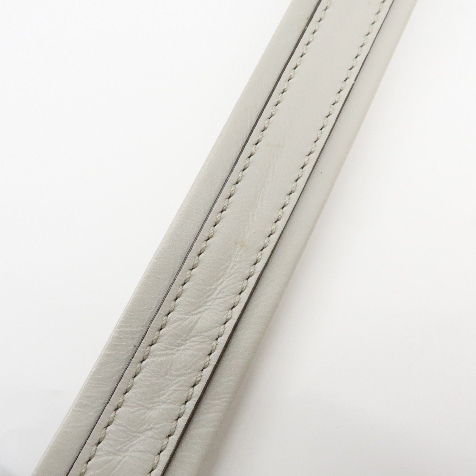 FENDI Logo Leather Shoulder Bag Crossbody Bag Light Grey 7VA547
