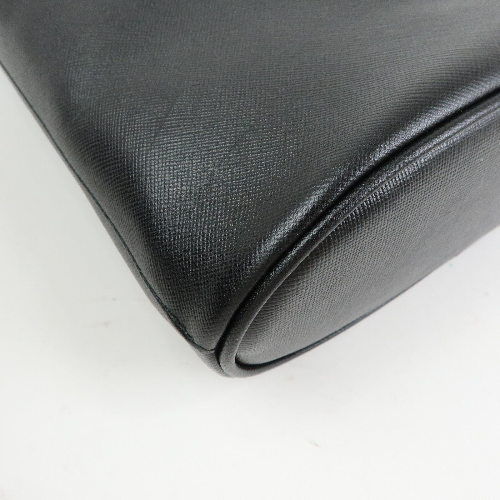 Ferragamo Gancini Leather Tote Bag Hand Bag Bucket Bag Black